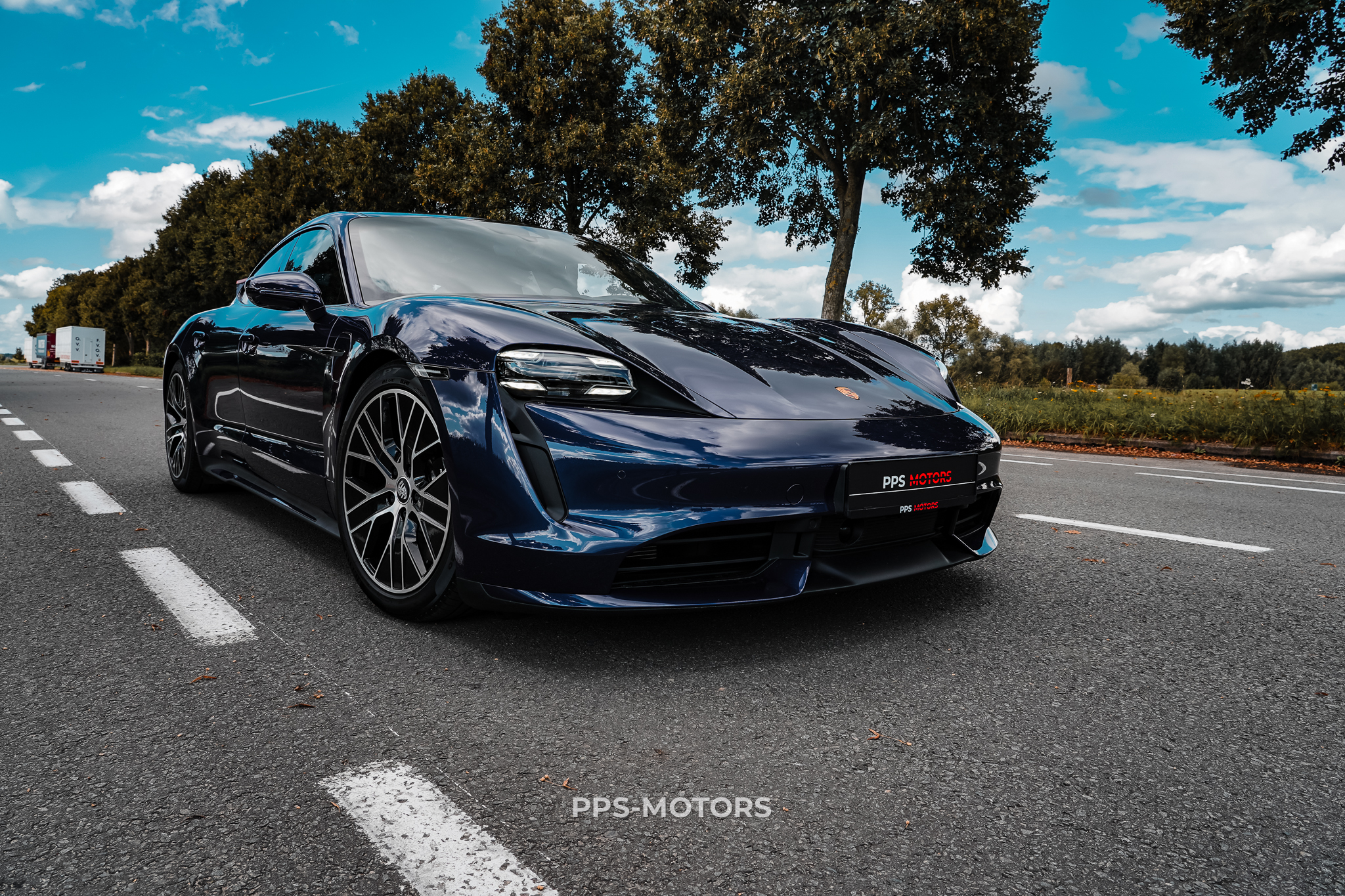 Porsche TAYCAN TURBO NEW! photo 49