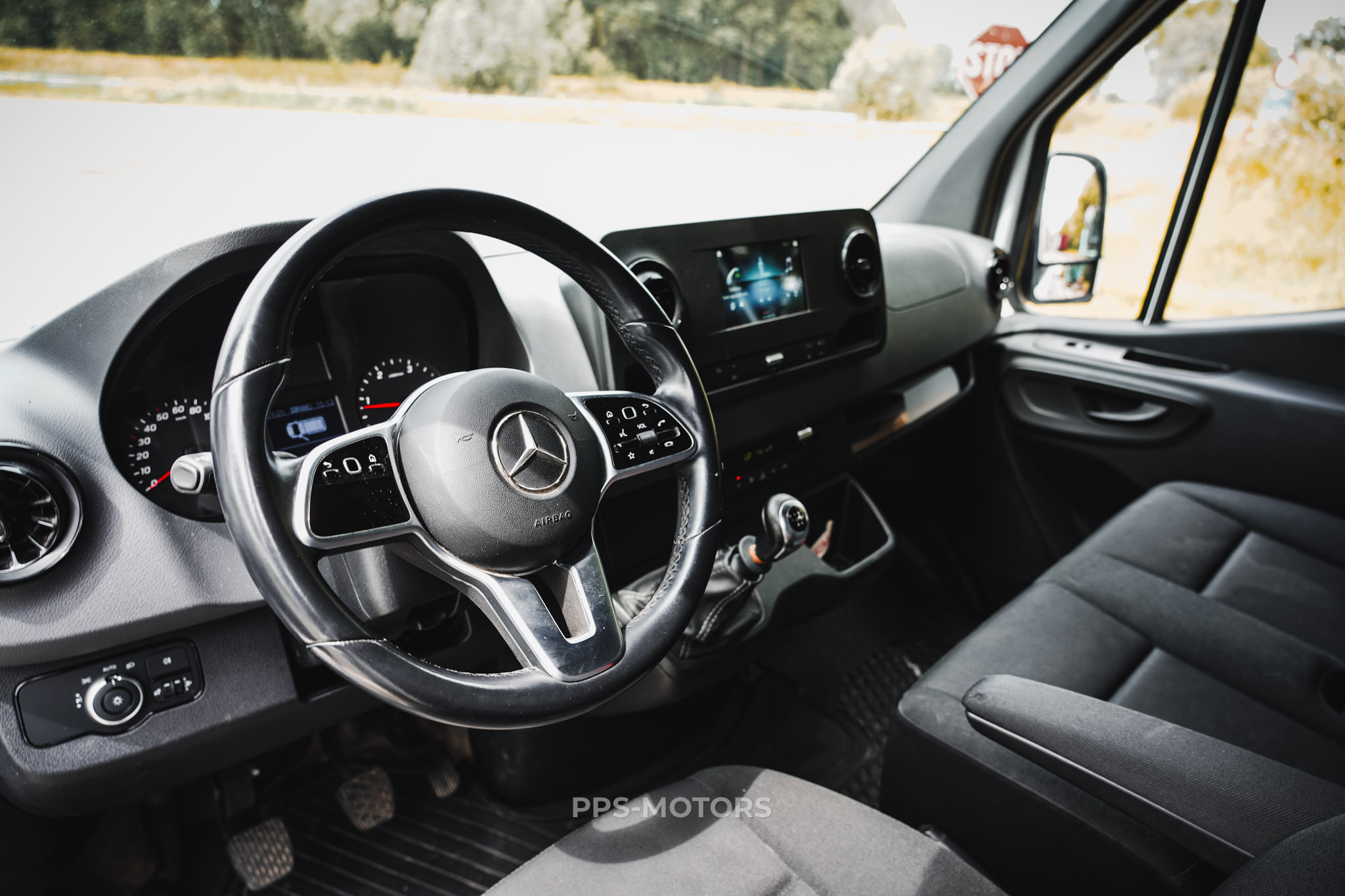 Mercedes Benz SPRINTER 314 CDI L2H2 LV photo 13