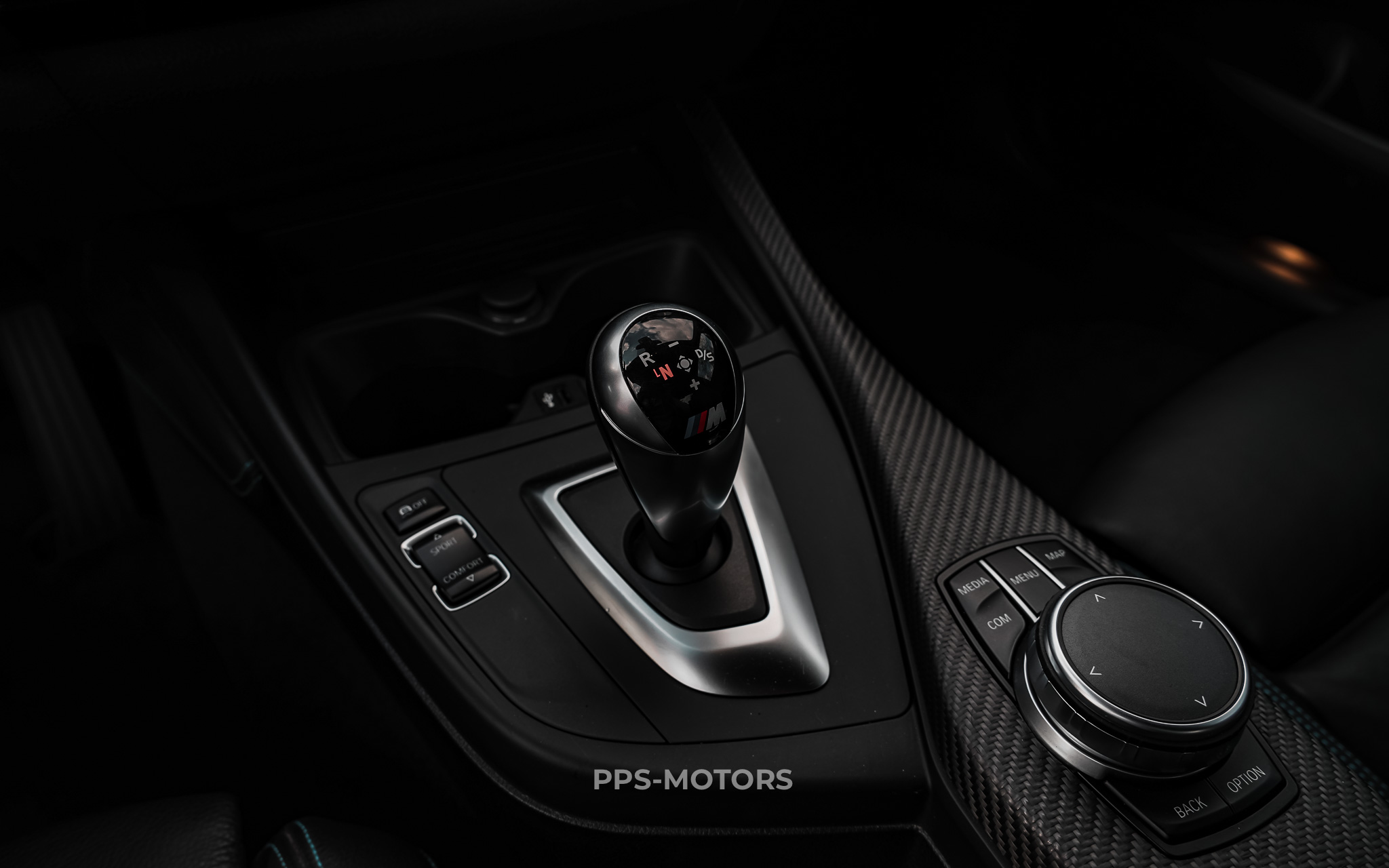 BMW M2 3.0 DKG photo 47