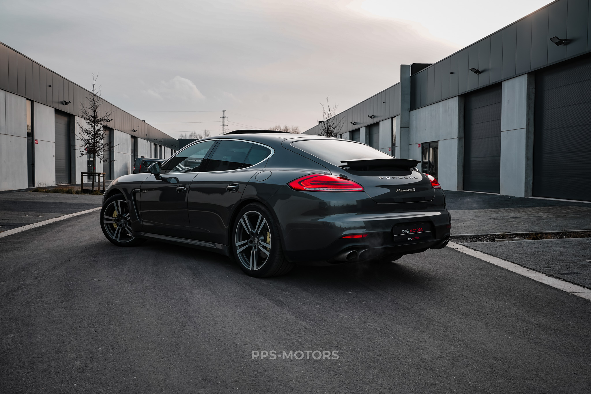 Porsche PANAMERA S E-HYBRID foto 19