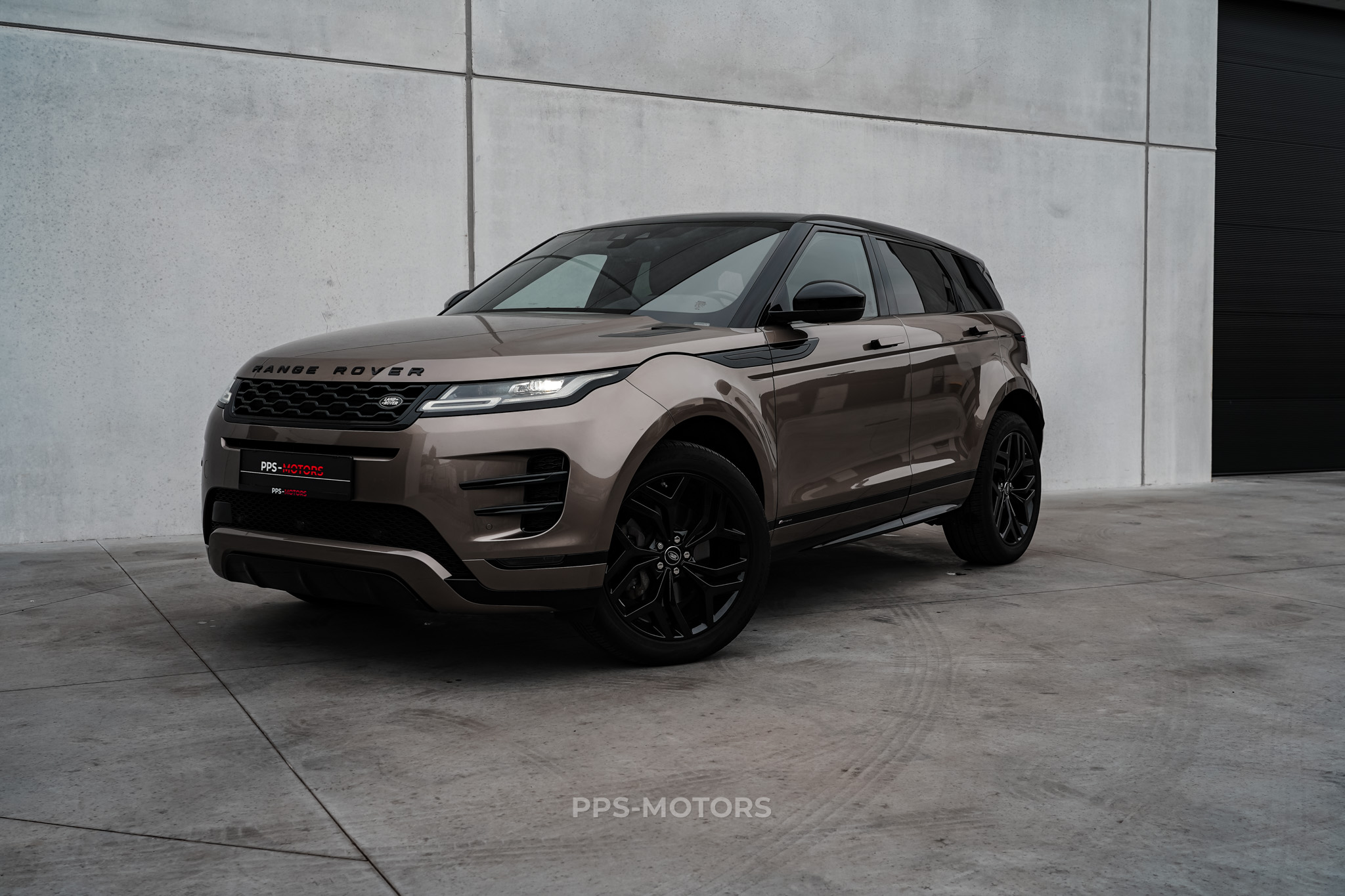 Land Rover RANGE ROVER EVOQUE photo 1