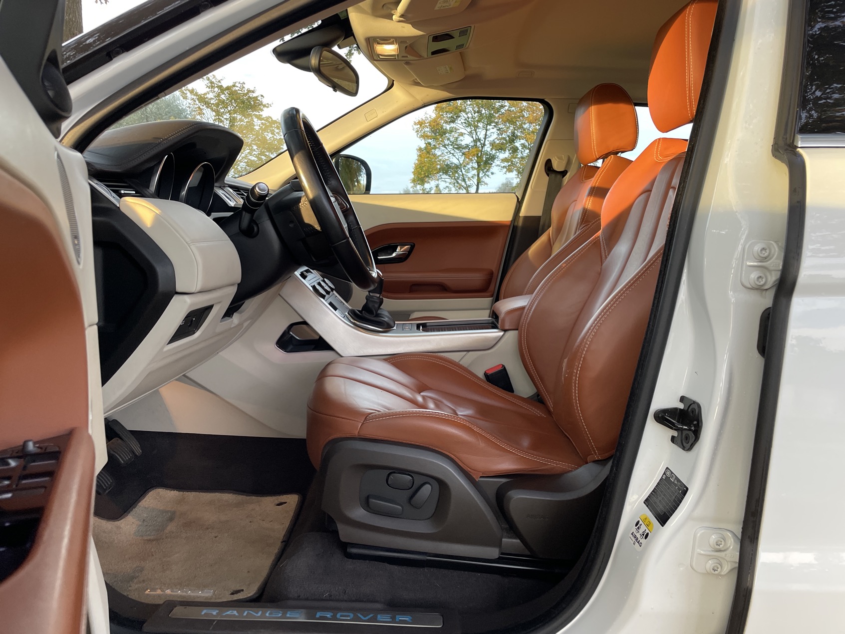 Land Rover RANGE ROVER EVOQUE 2.2 TD4 photo 13