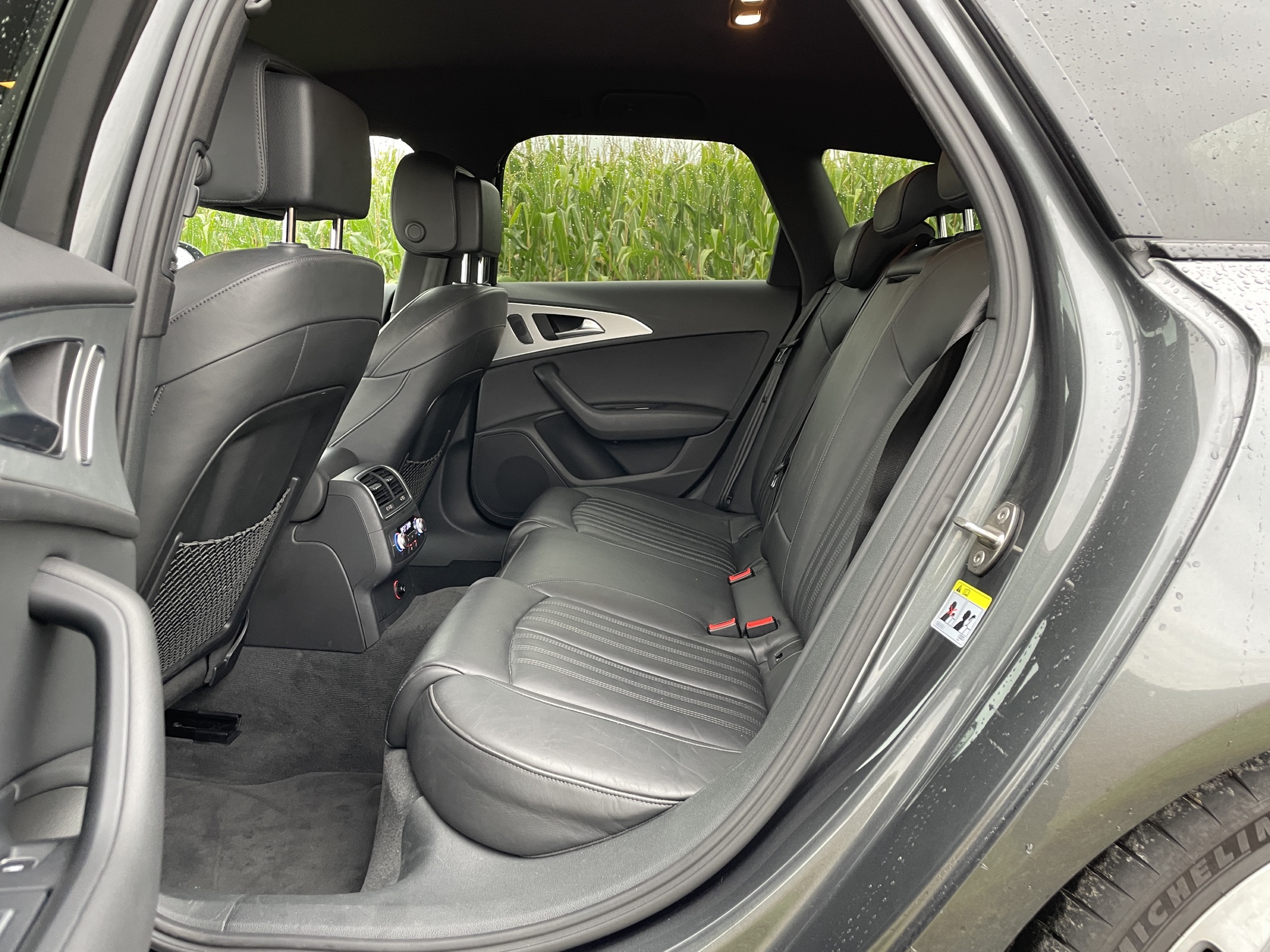 Audi A6 2.0 TDI ULTRA S-LINE photo 17