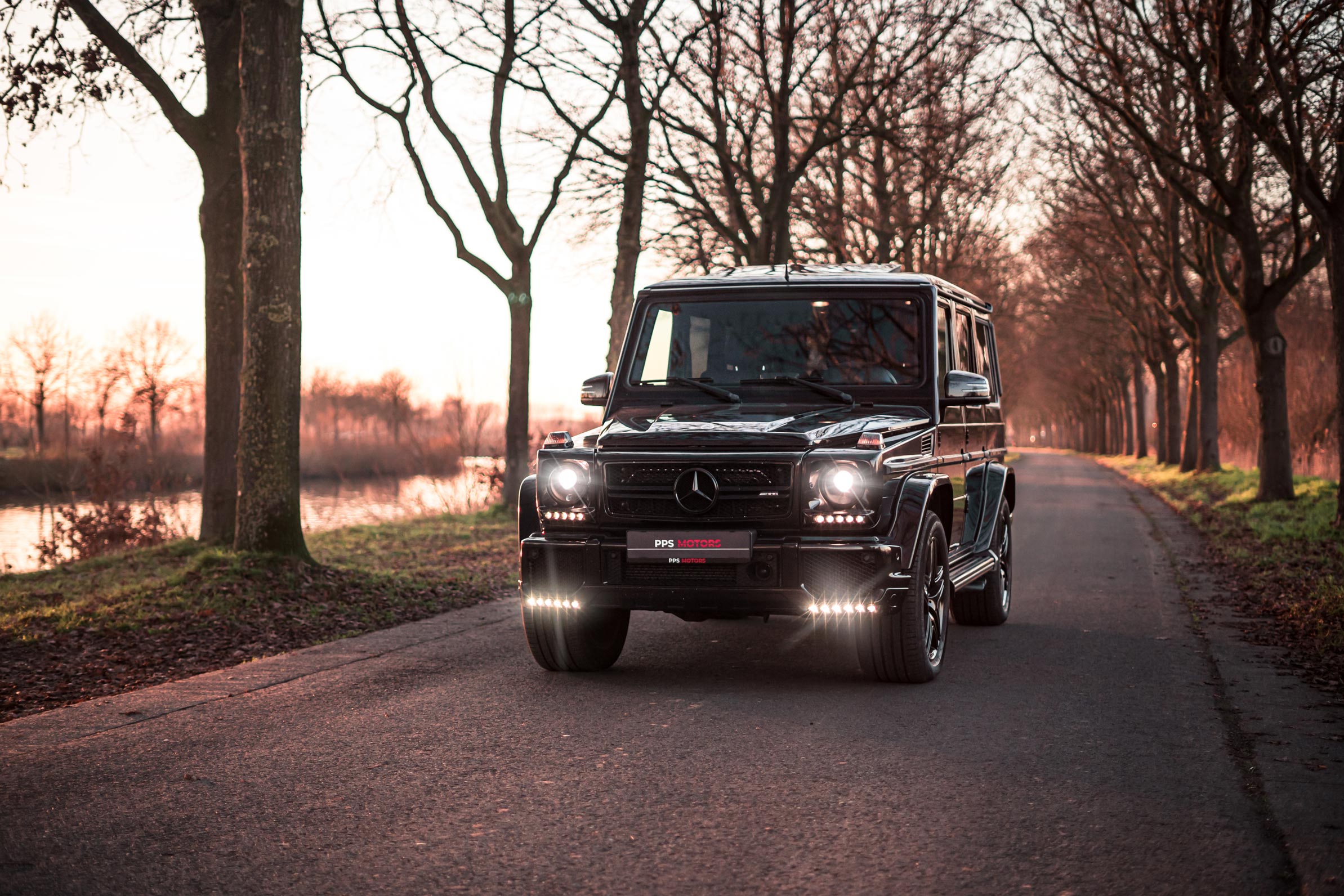 Mercedes Benz G63 AMG 5.5 V8 | BRABUS OPTIK photo 18