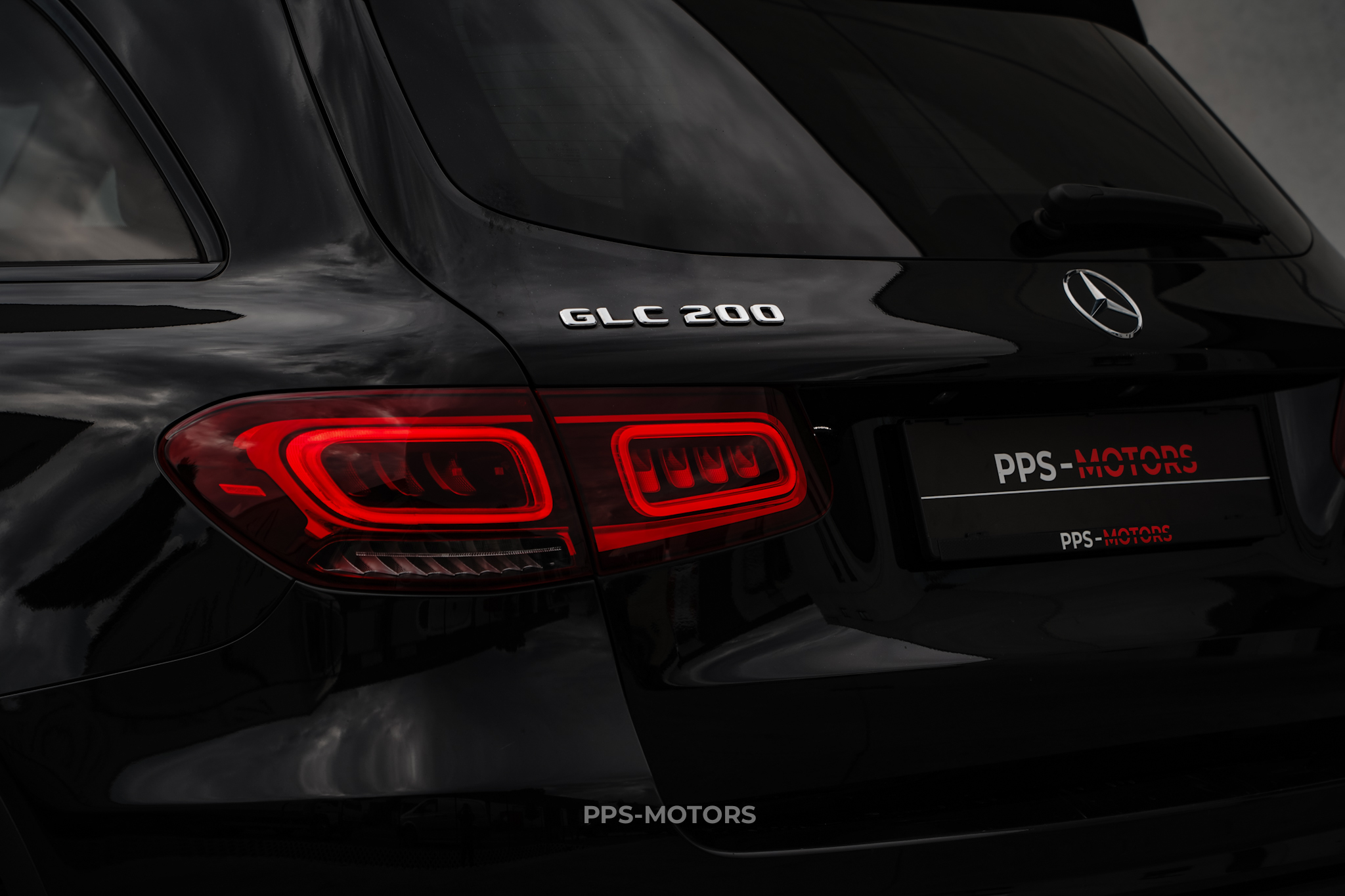 Mercedes Benz GLC 200 4-MATIC photo 17