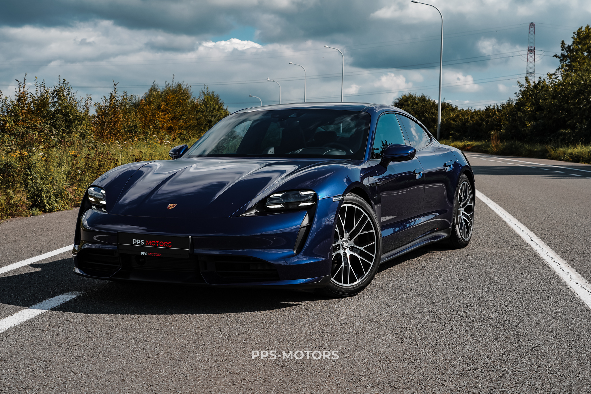 Porsche TAYCAN TURBO NEW! photo 6