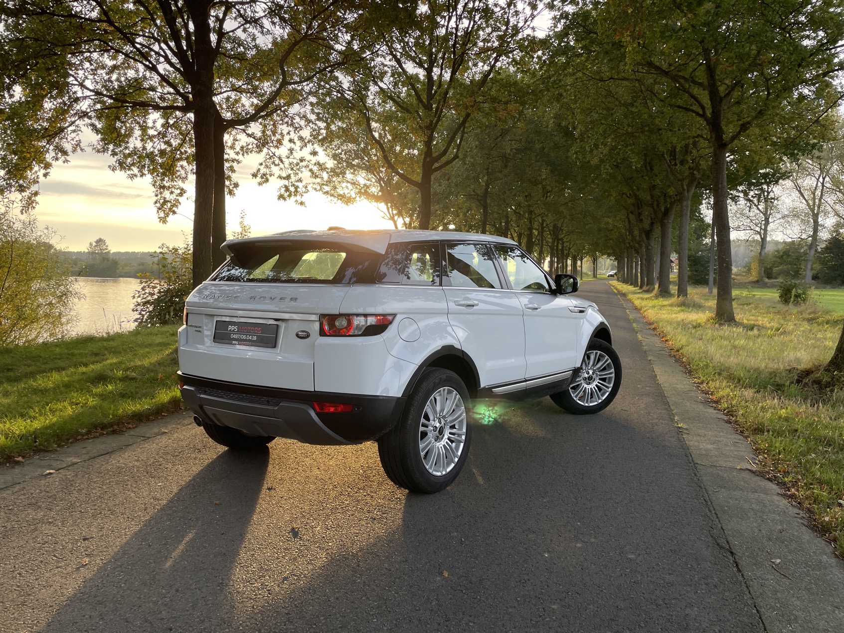 Land Rover RANGE ROVER EVOQUE 2.2 TD4 photo 8