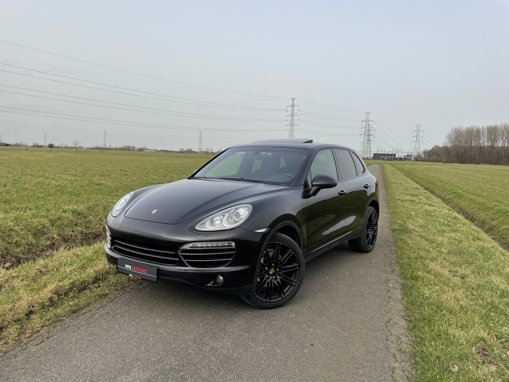 Porsche CAYENNE 3.0D photo 1