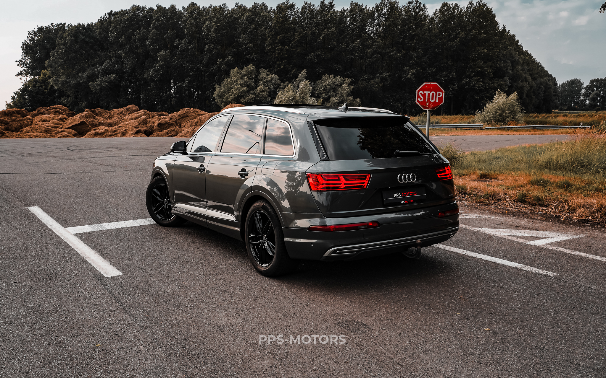 Audi Q7 3.0 TDI V6 E-TRON photo 10