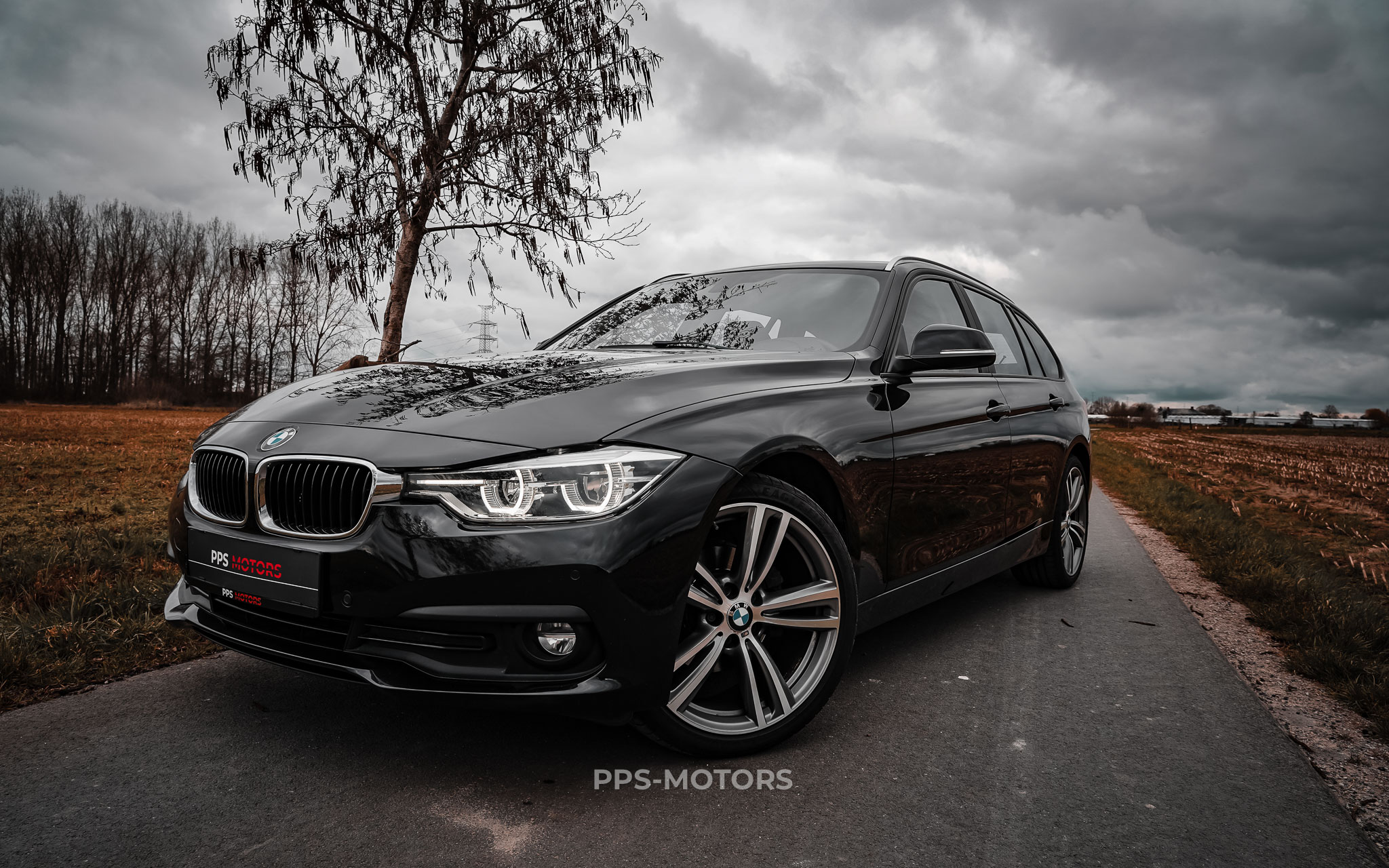 BMW 318dA F31 TOURING photo 1