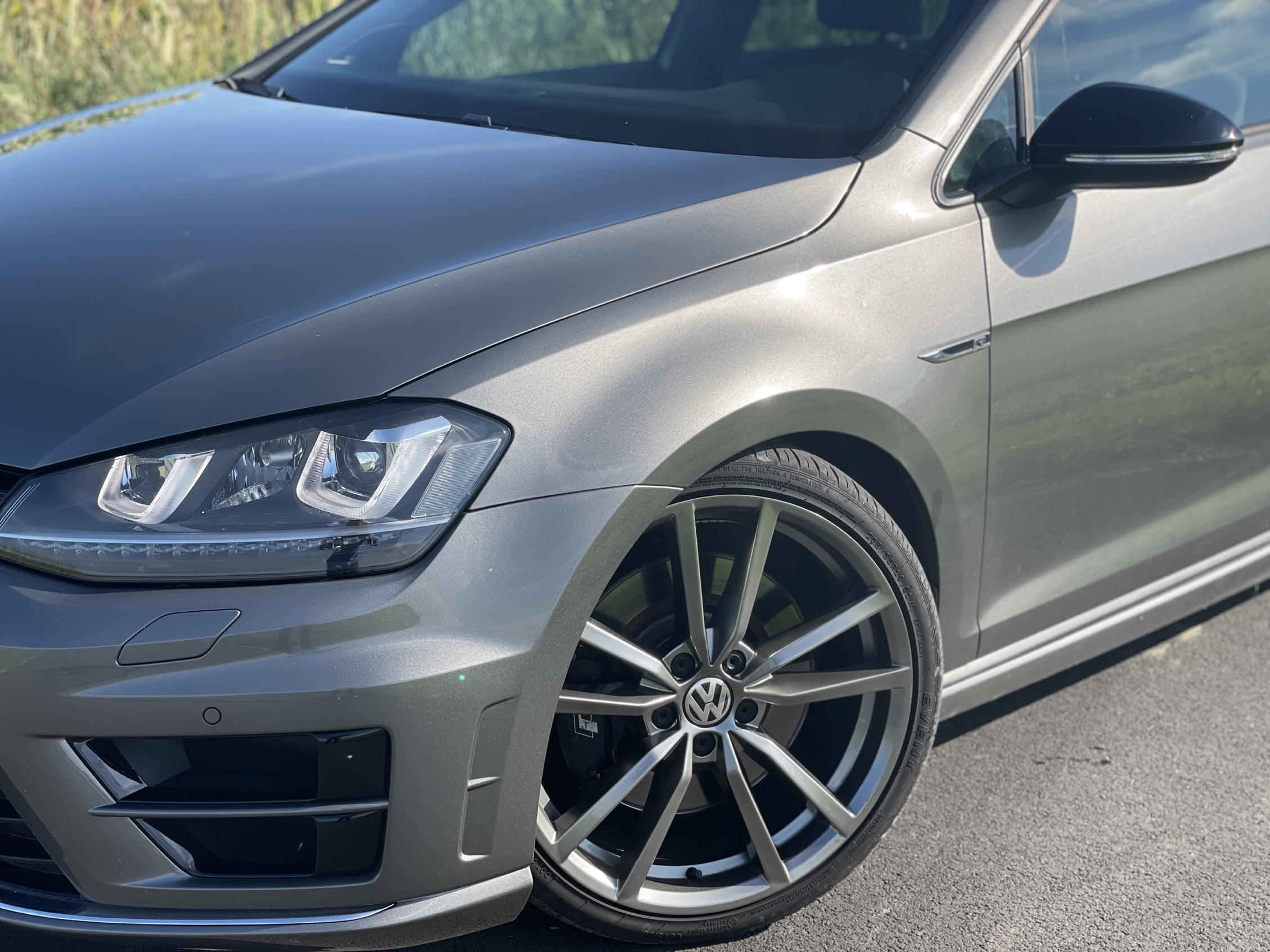 Volkswagen GOLF GTD 2.0 DSG - R PAKKET photo 3