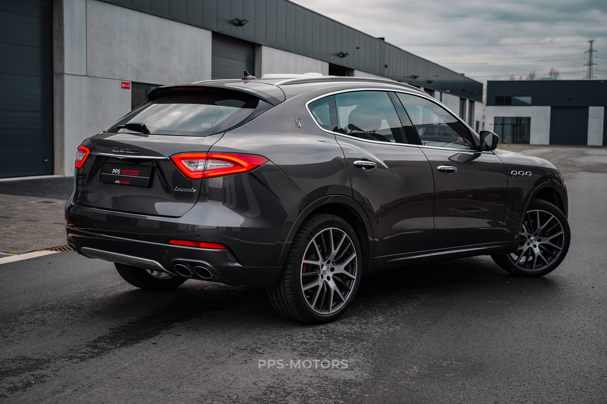 Maserati LEVANTE 3.0 V6 photo 4
