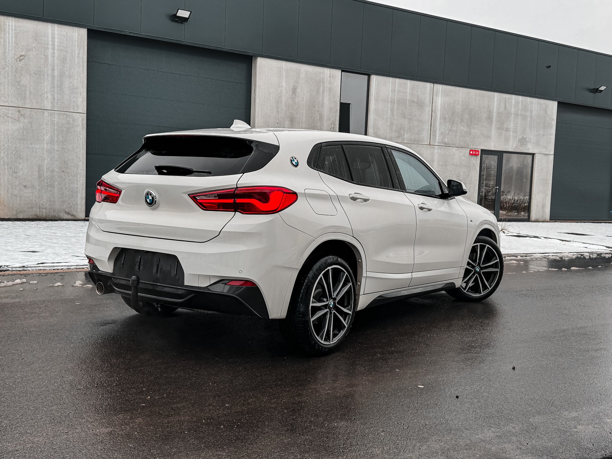 BMW X2 sDrive 18iA M-Pakket photo 9