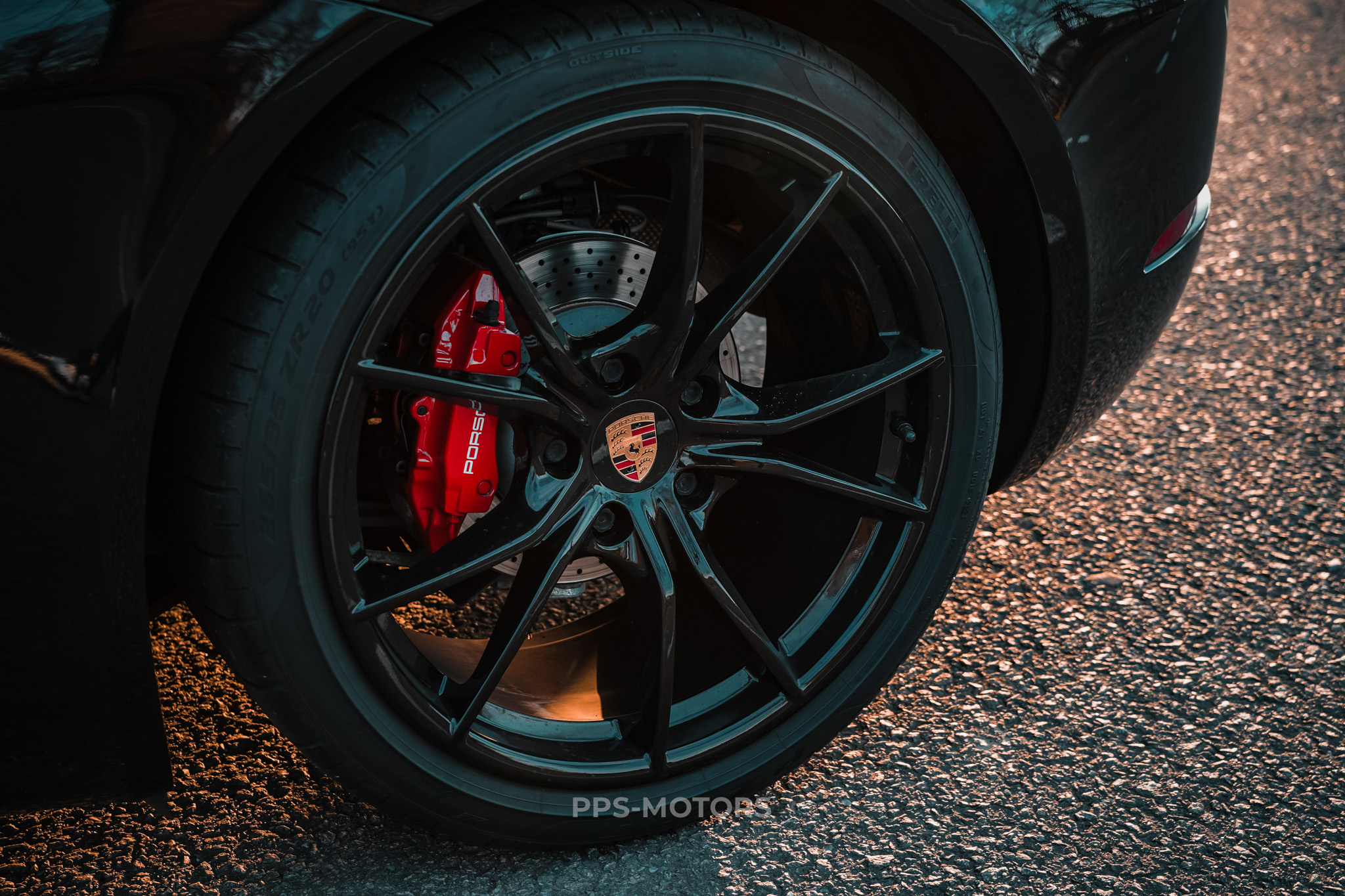 Porsche 718 BOXSTER 2.0 TURBO PDK photo 31