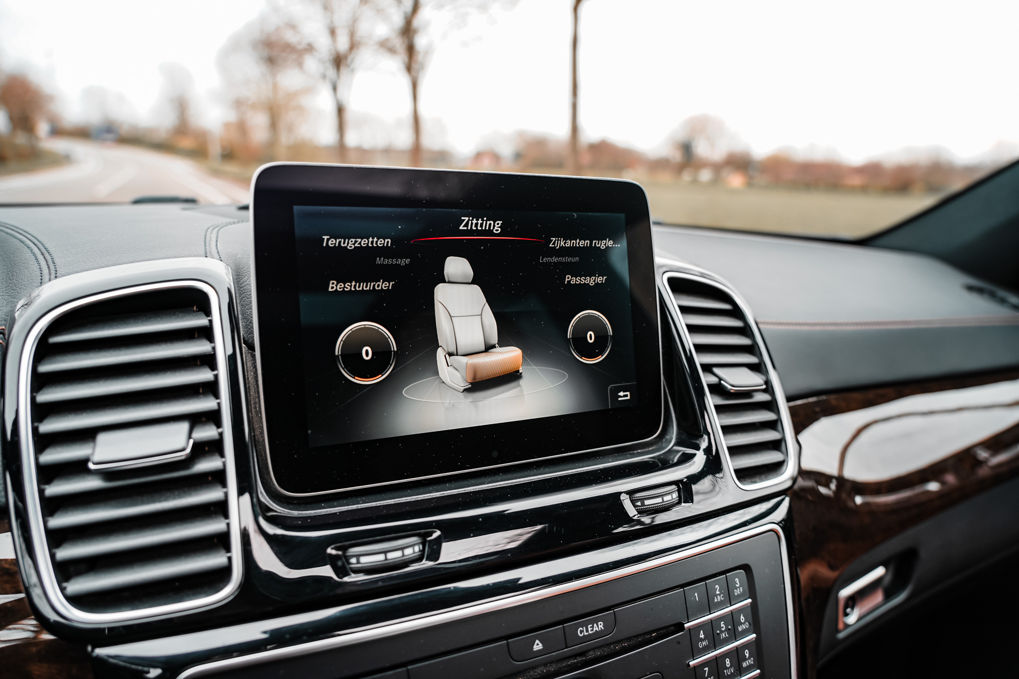 Mercedes Benz GLE 250 4-MATIC AMG PAKKET photo 22