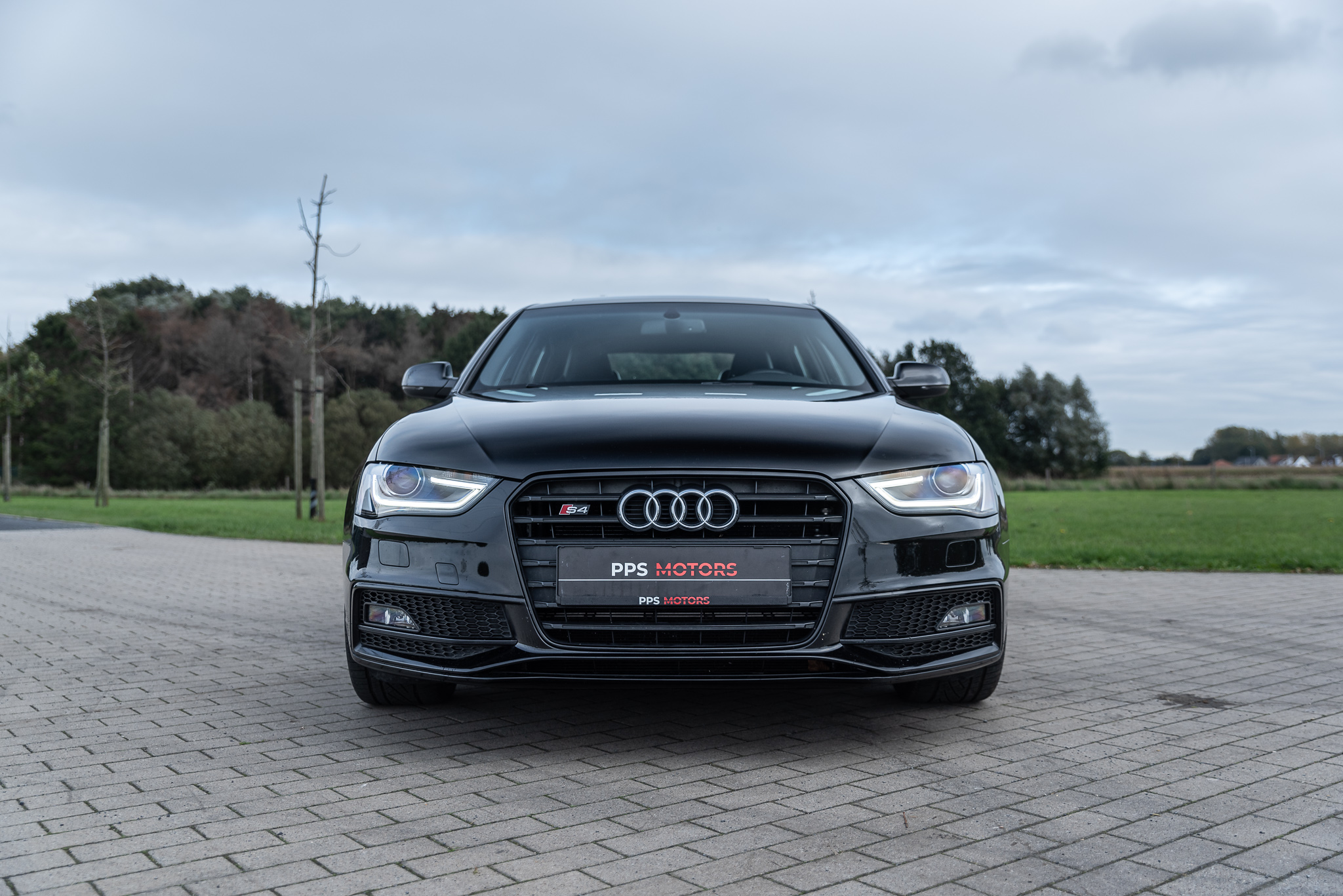 Audi S4 3.0 V6 QUATTRO MILLTEK photo 5