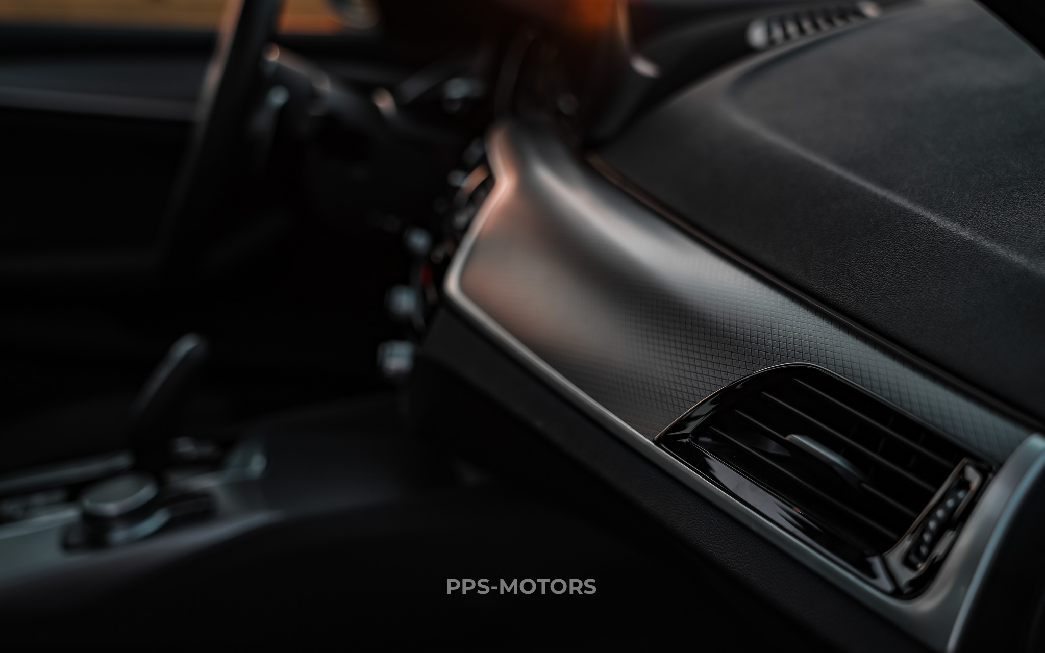 BMW 540i xDRIVE G30 M-PAKKET photo 32