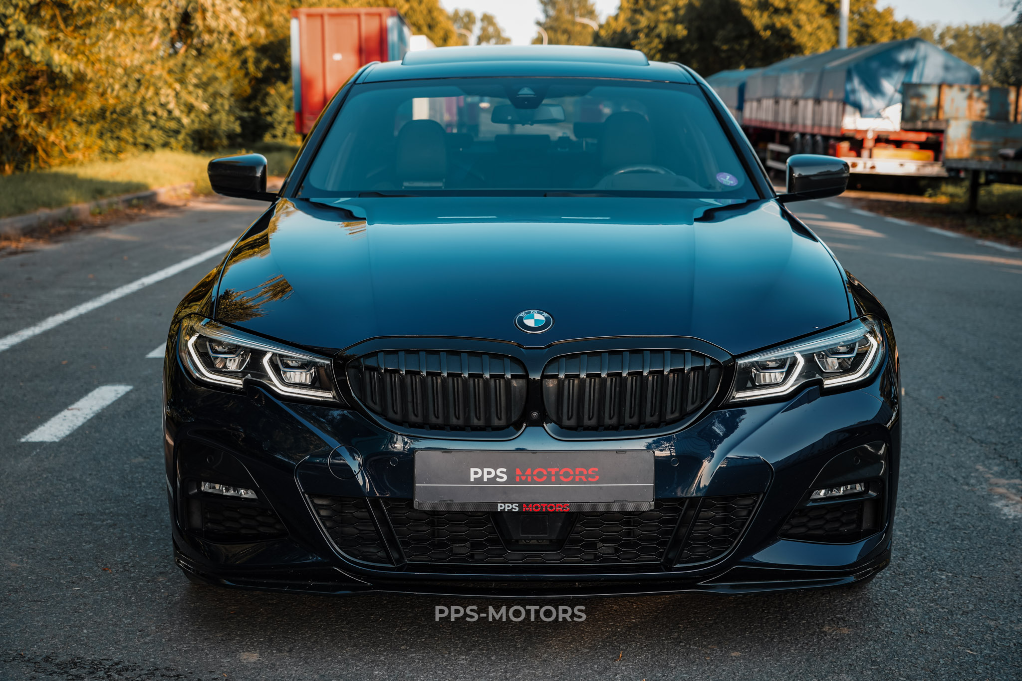 BMW 330e M-PAKKET M-PERFORMANCE photo 3