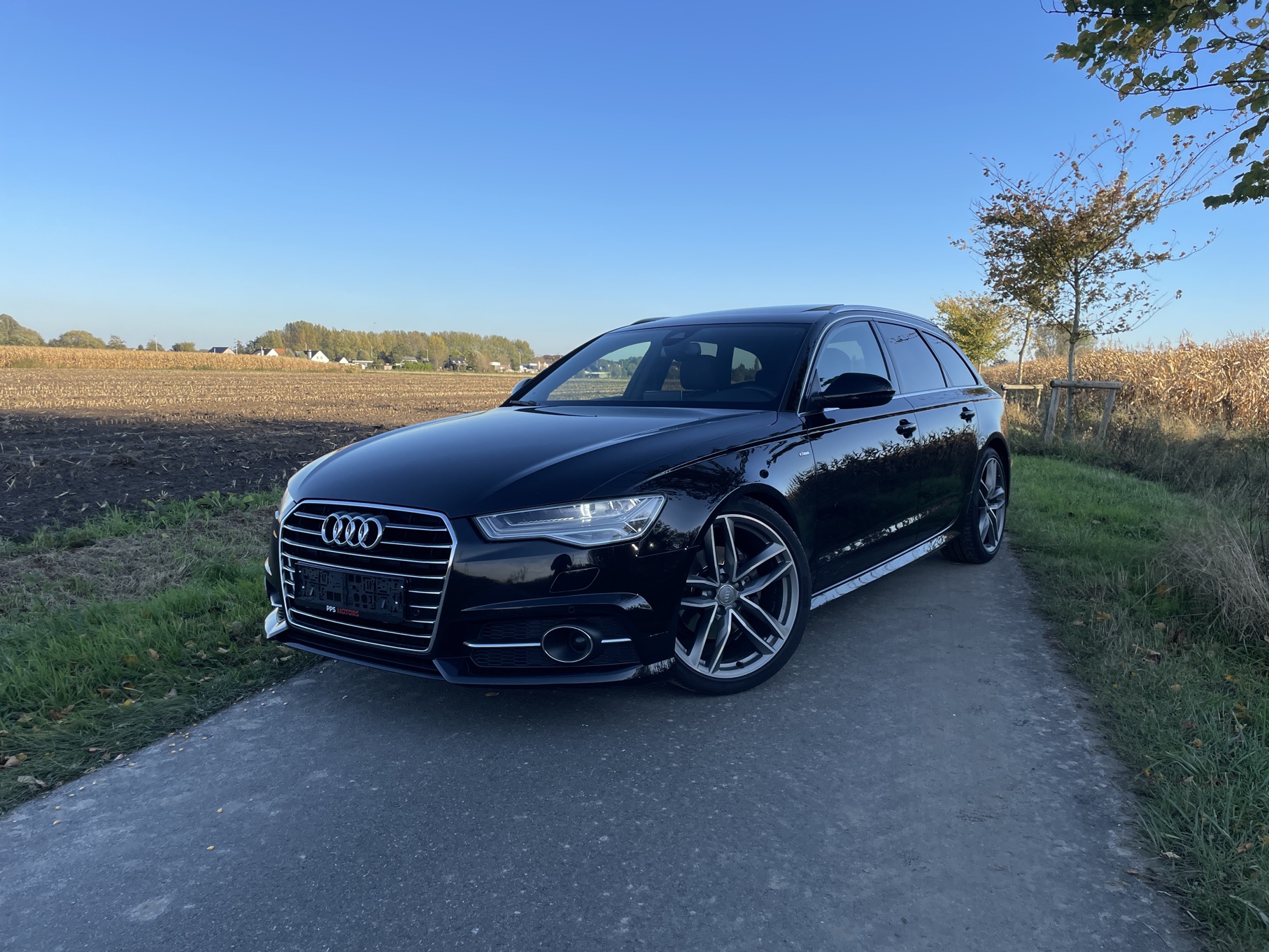 Audi A6 2.0 TDI ULTRA S-LINE photo 3