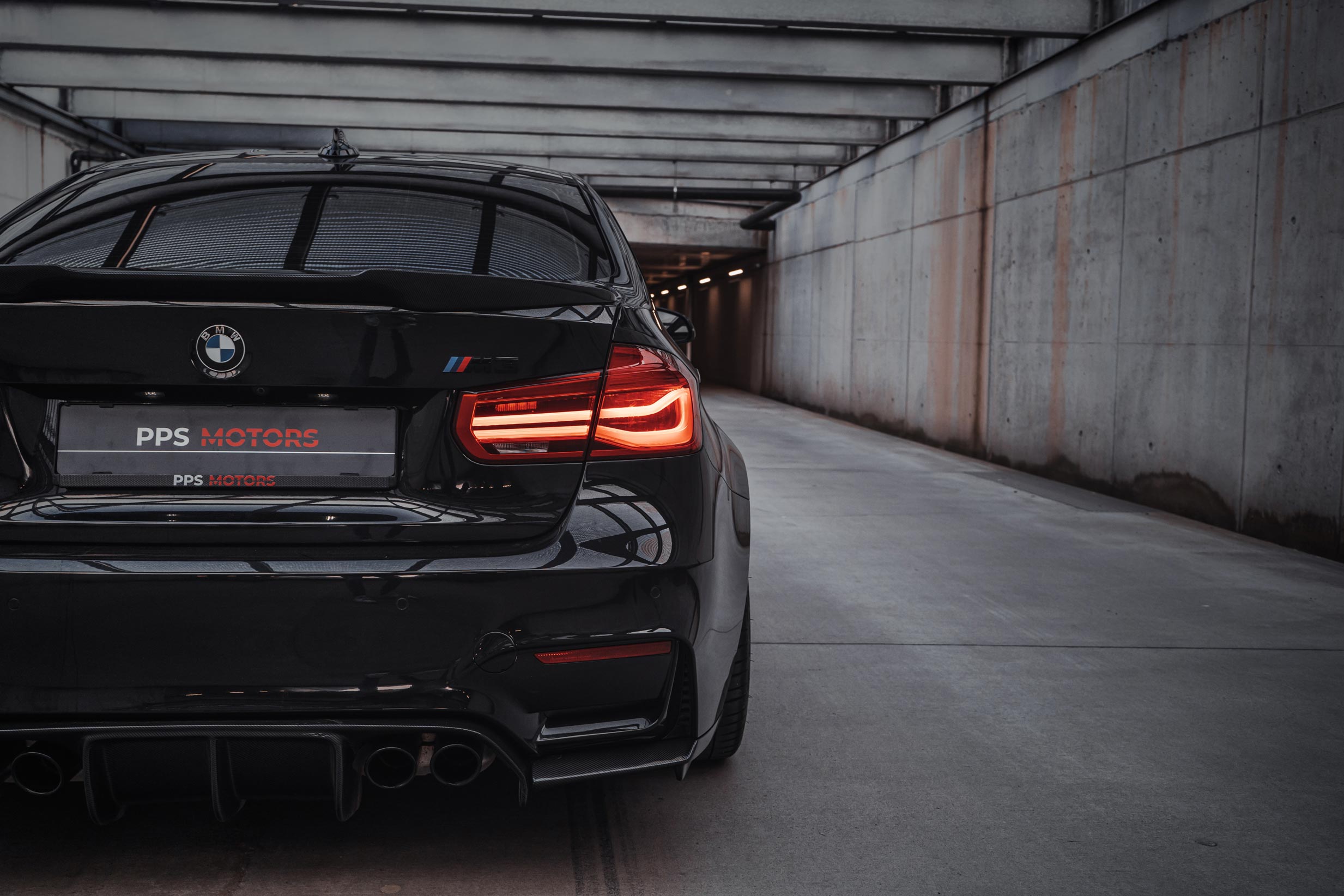 BMW M3 COMPETITION - PERFORMANCE photo 9