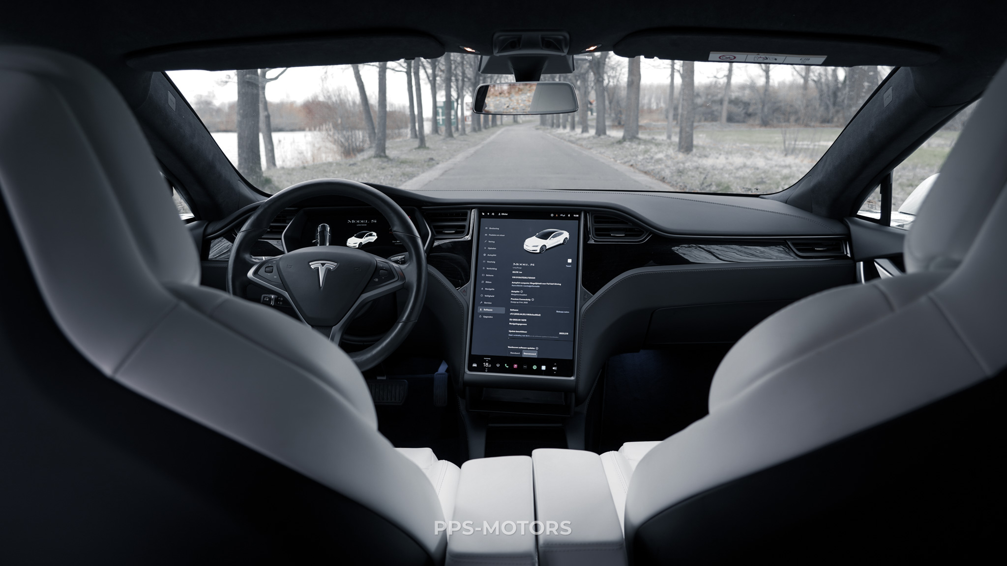 Tesla MODEL S 100D LONG RANGE DUAL MOTOR photo 16
