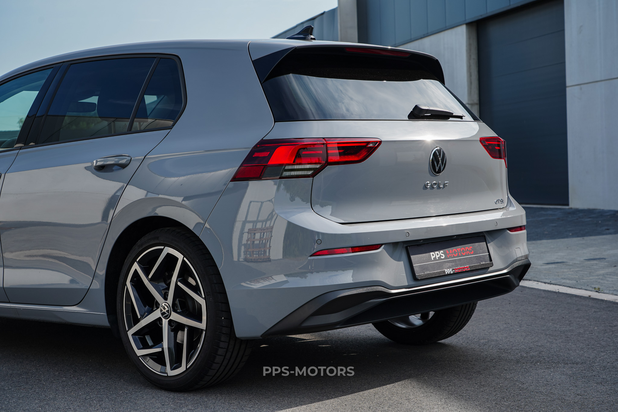 Volkswagen GOLF 1.5 eTSI photo 19