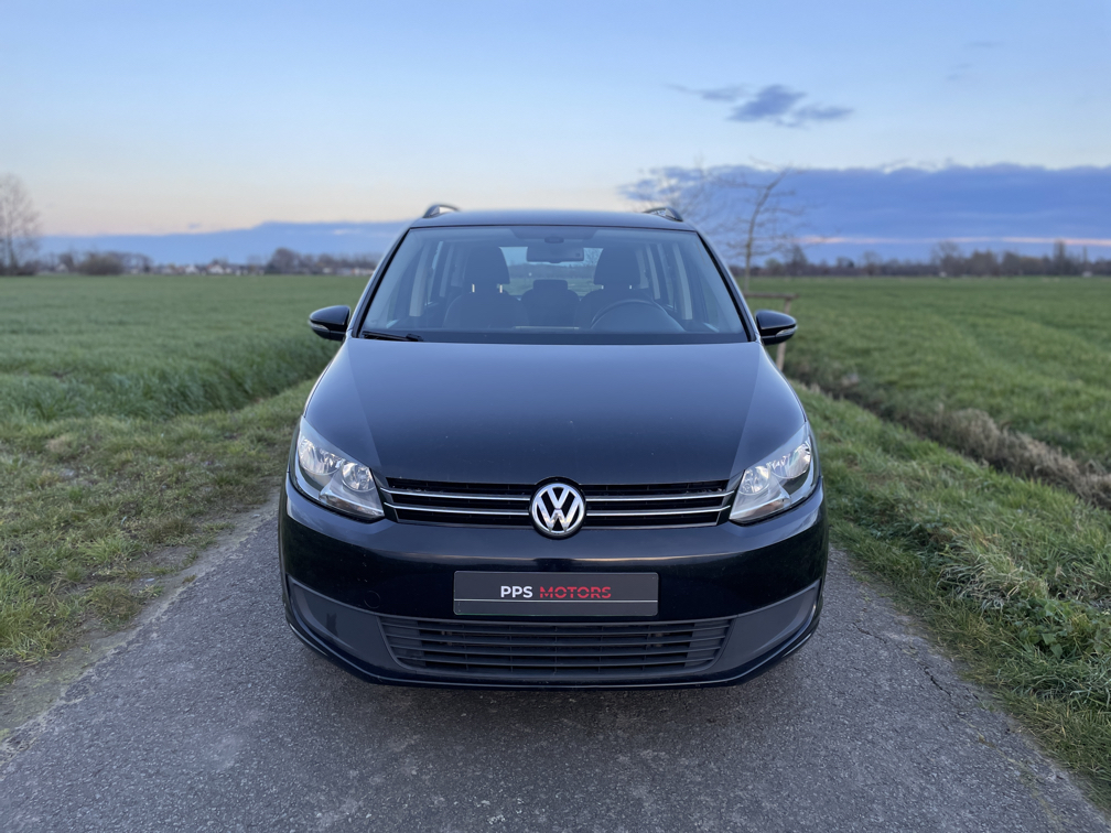 Volkswagen TOURAN 1.6 TDI DSG photo 4