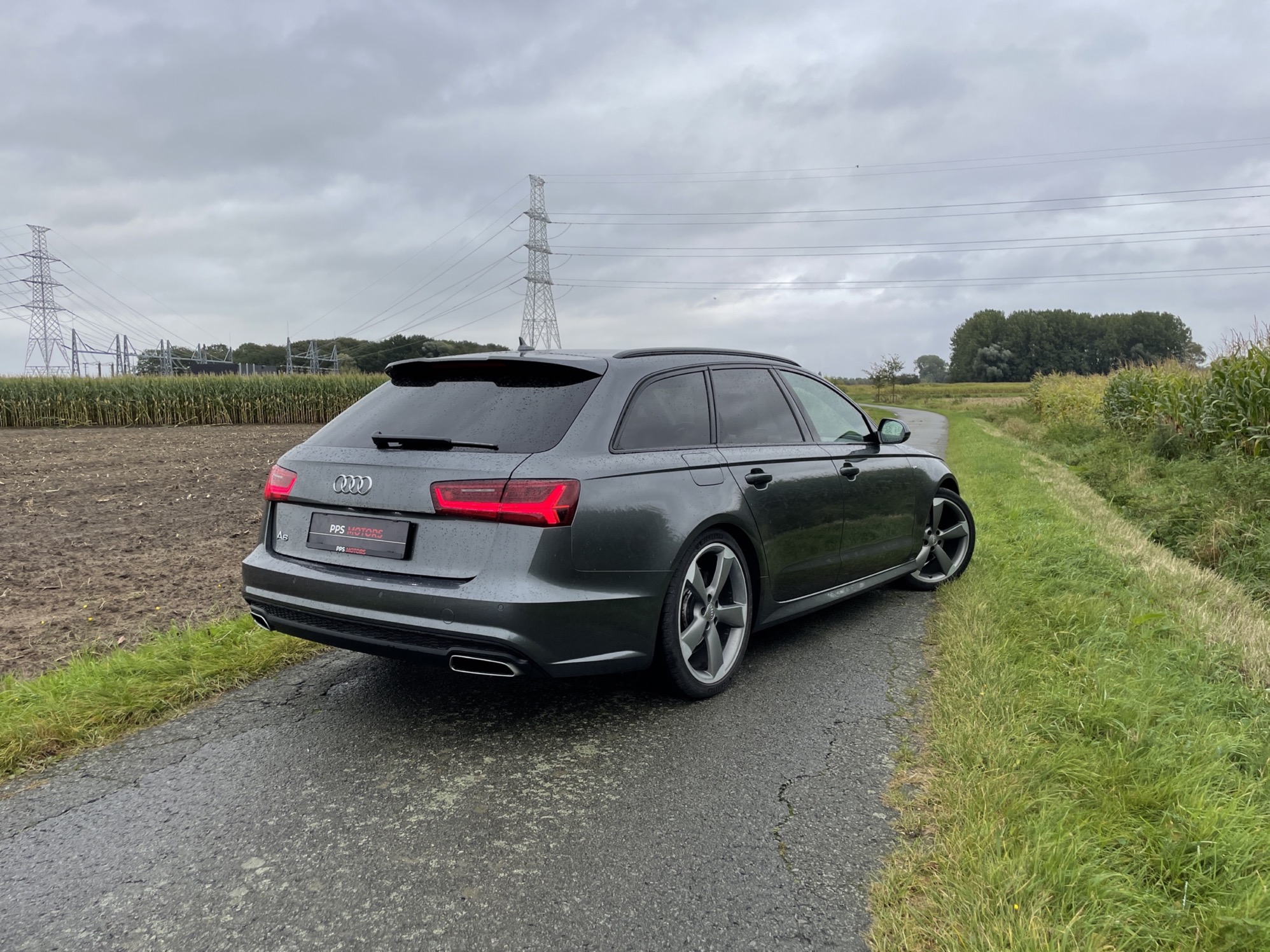 Audi A6 2.0 TDI ULTRA S-LINE photo 3