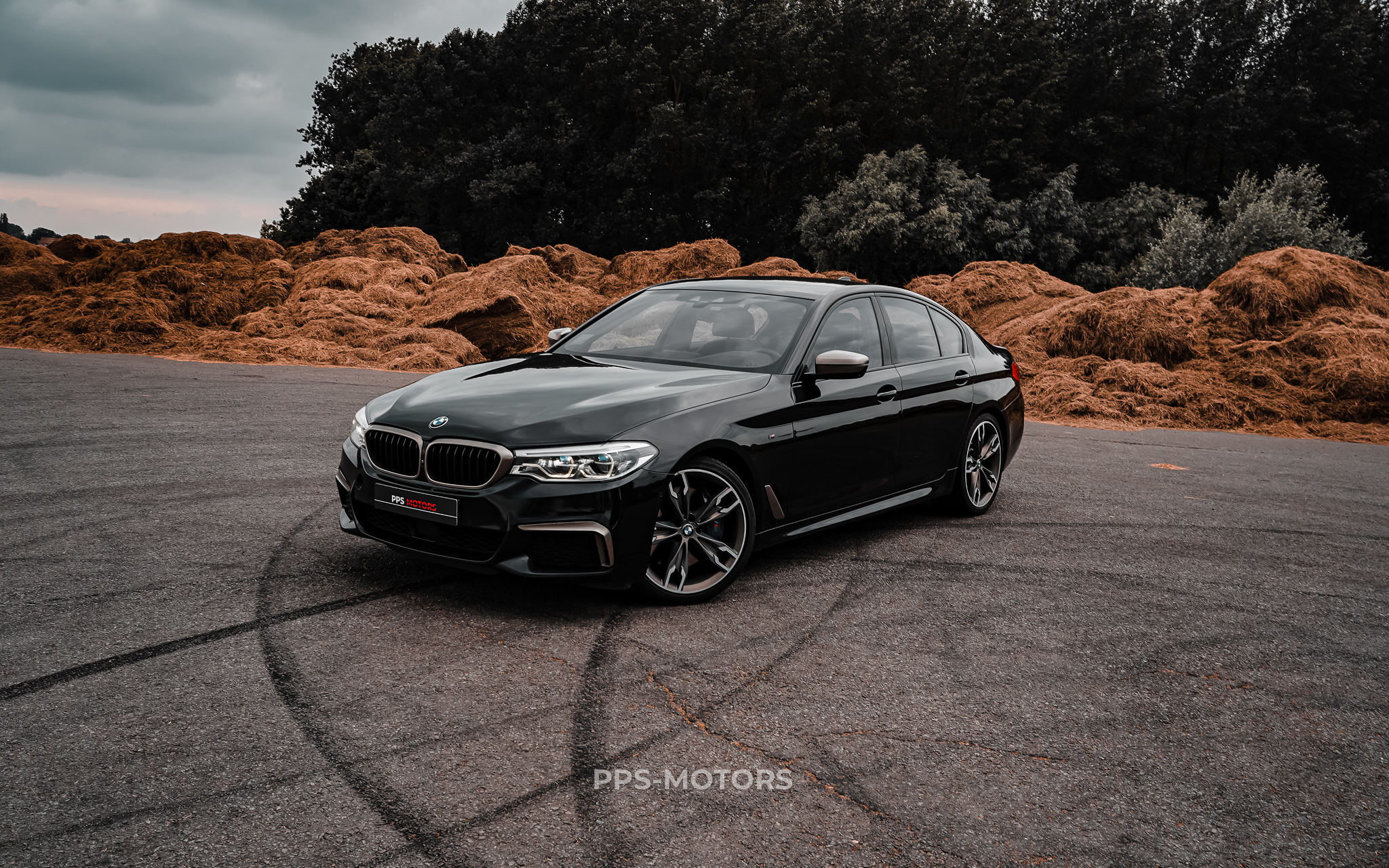 BMW M550d xAS photo 7