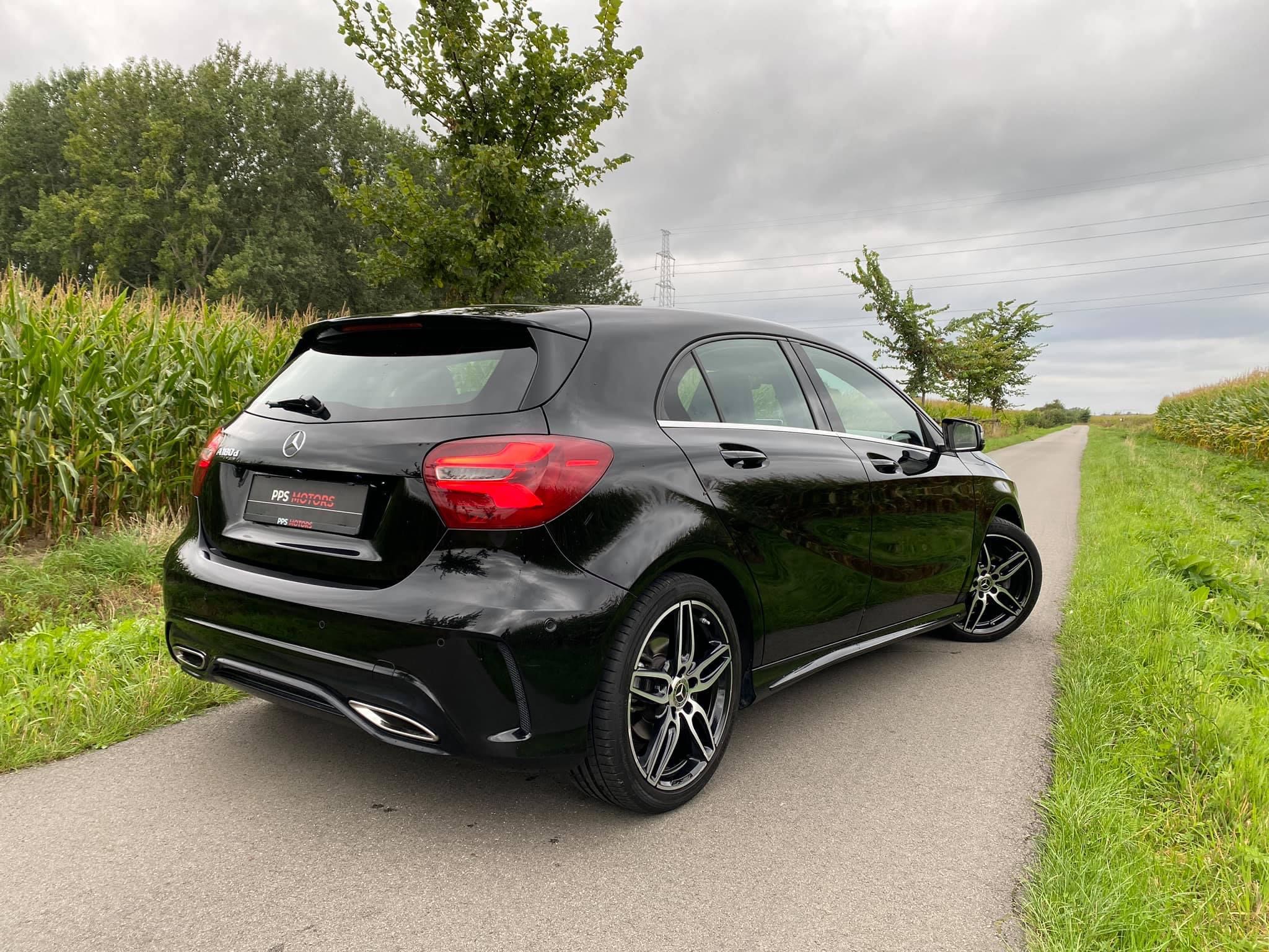 Mercedes Benz A180 AMG-PAKKET photo 8