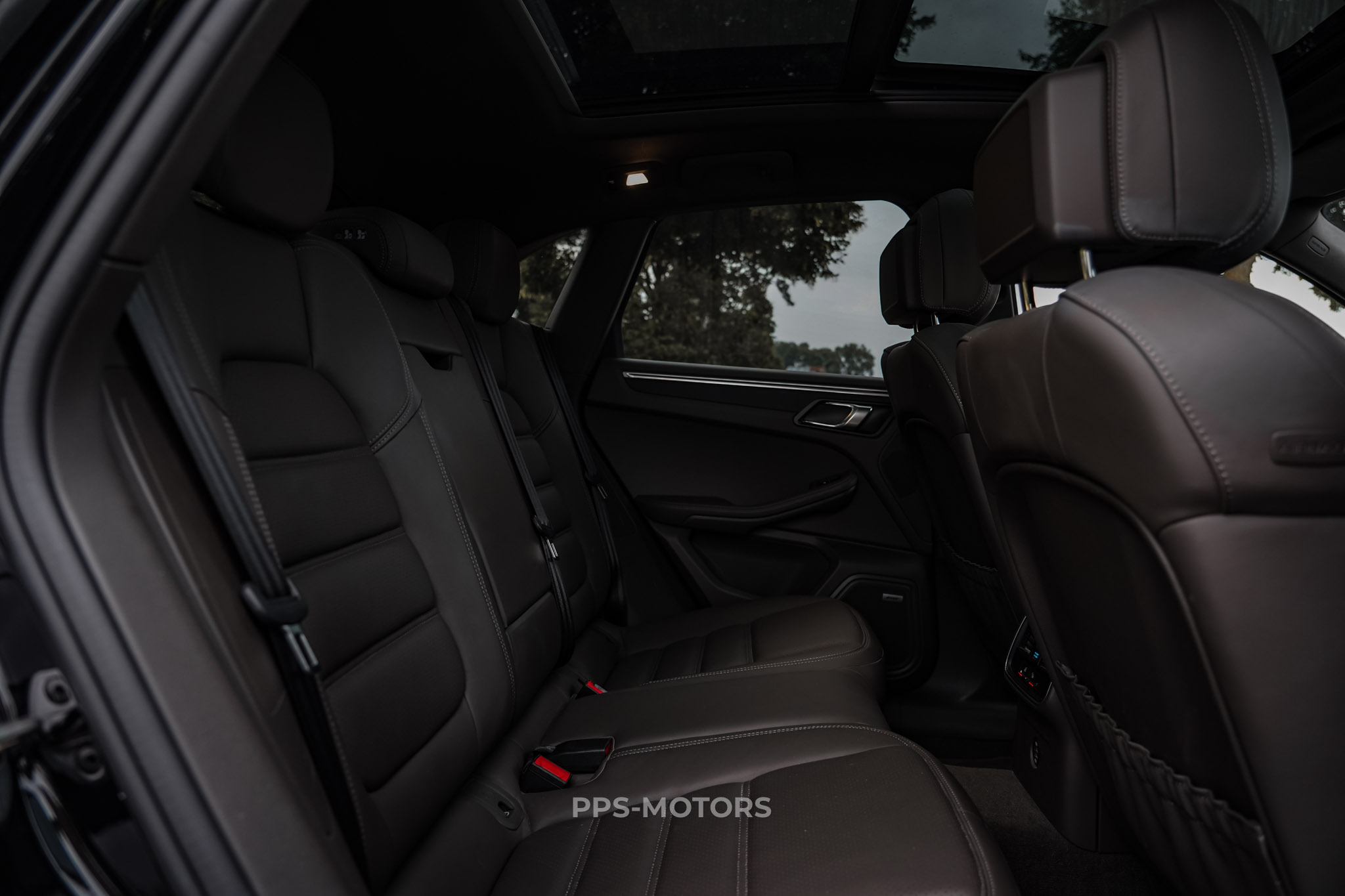 Porsche MACAN 2.0 TURBO PDK photo 33
