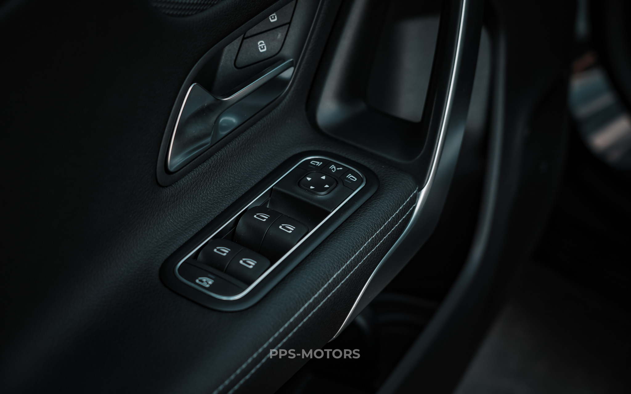 Mercedes Benz A200 LAUNCH EDITION photo 28