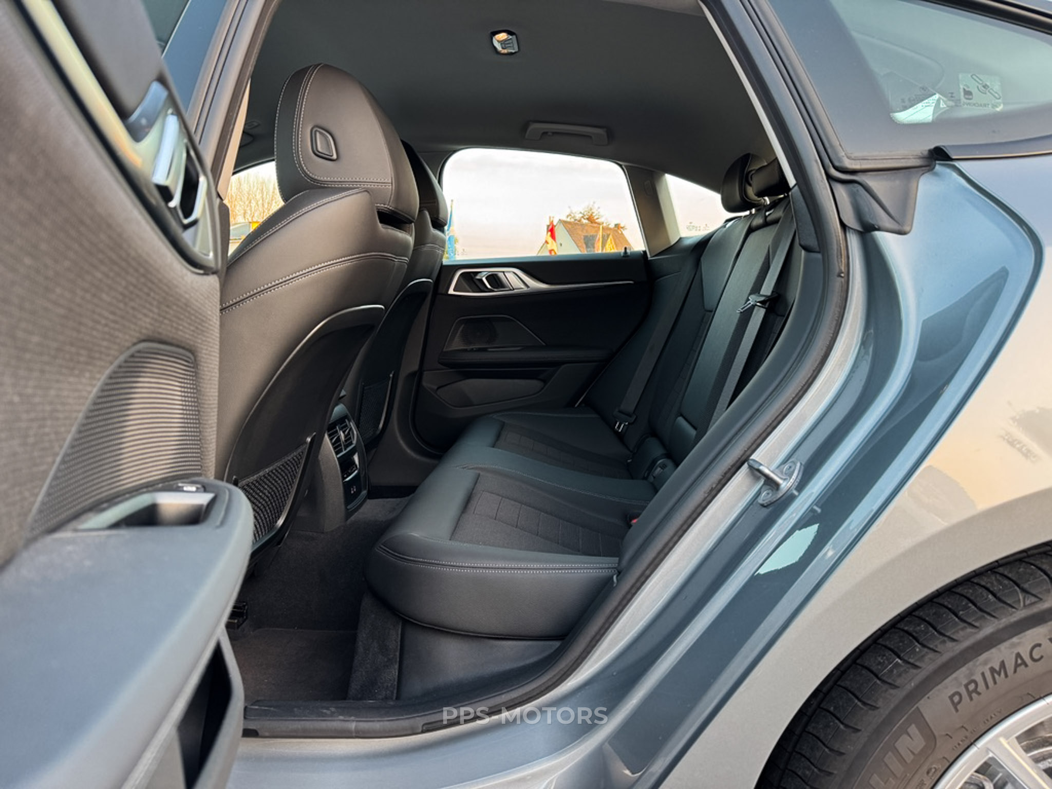 BMW 420i GRAN COUPE photo 12