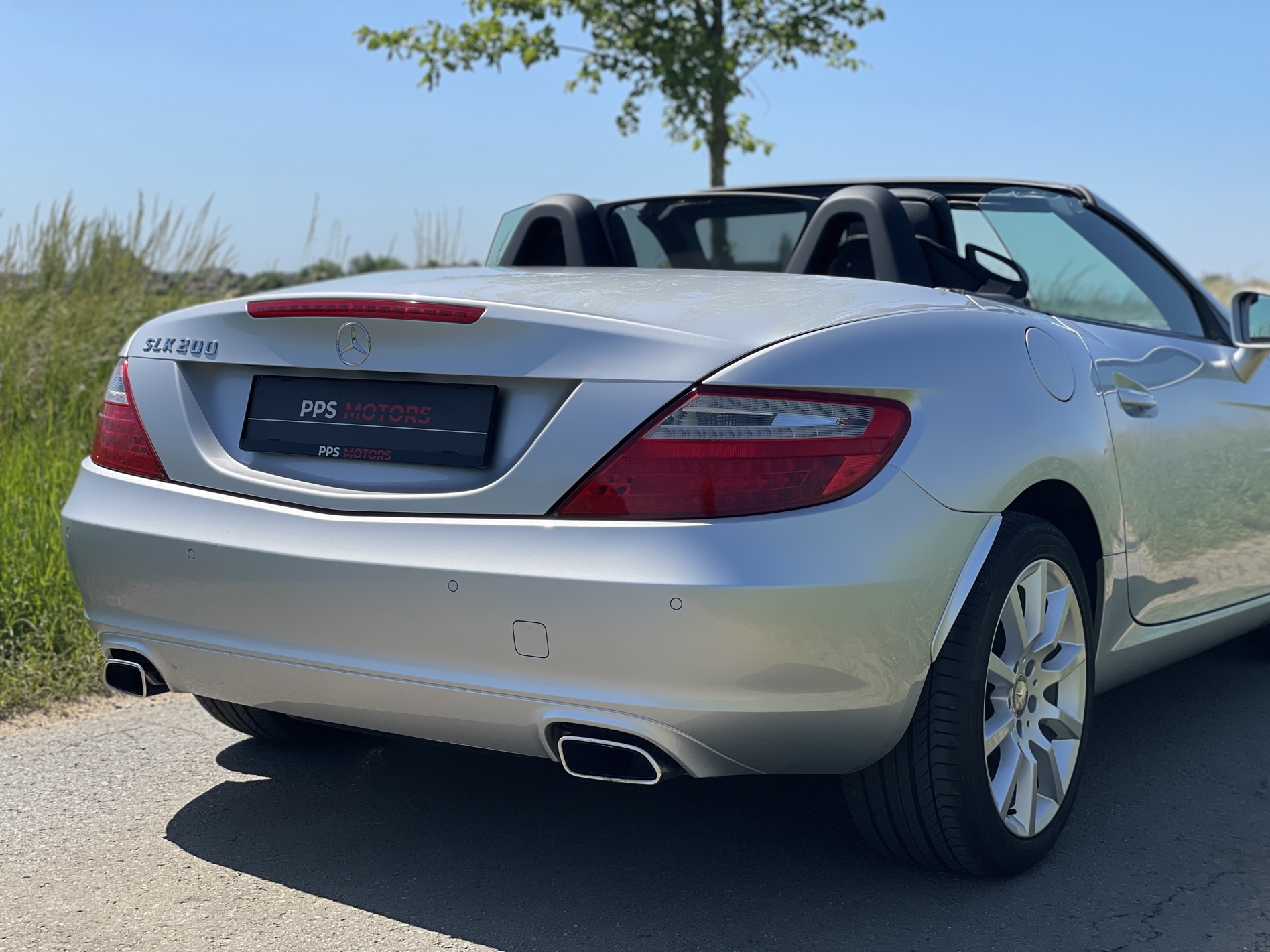 Mercedes Benz SLK 200 photo 10