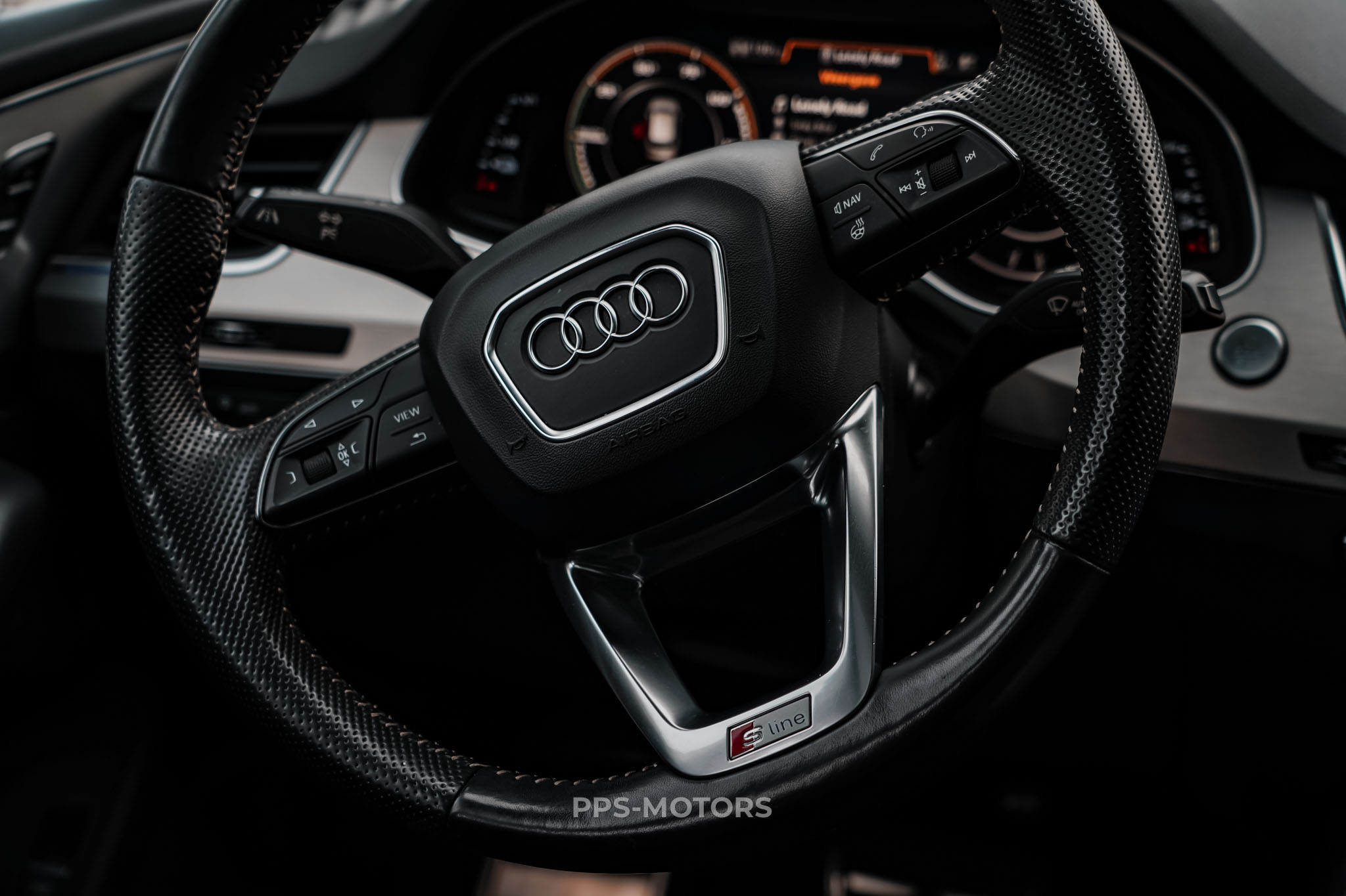Audi Q7 3.0 TDI E-TRON photo 15