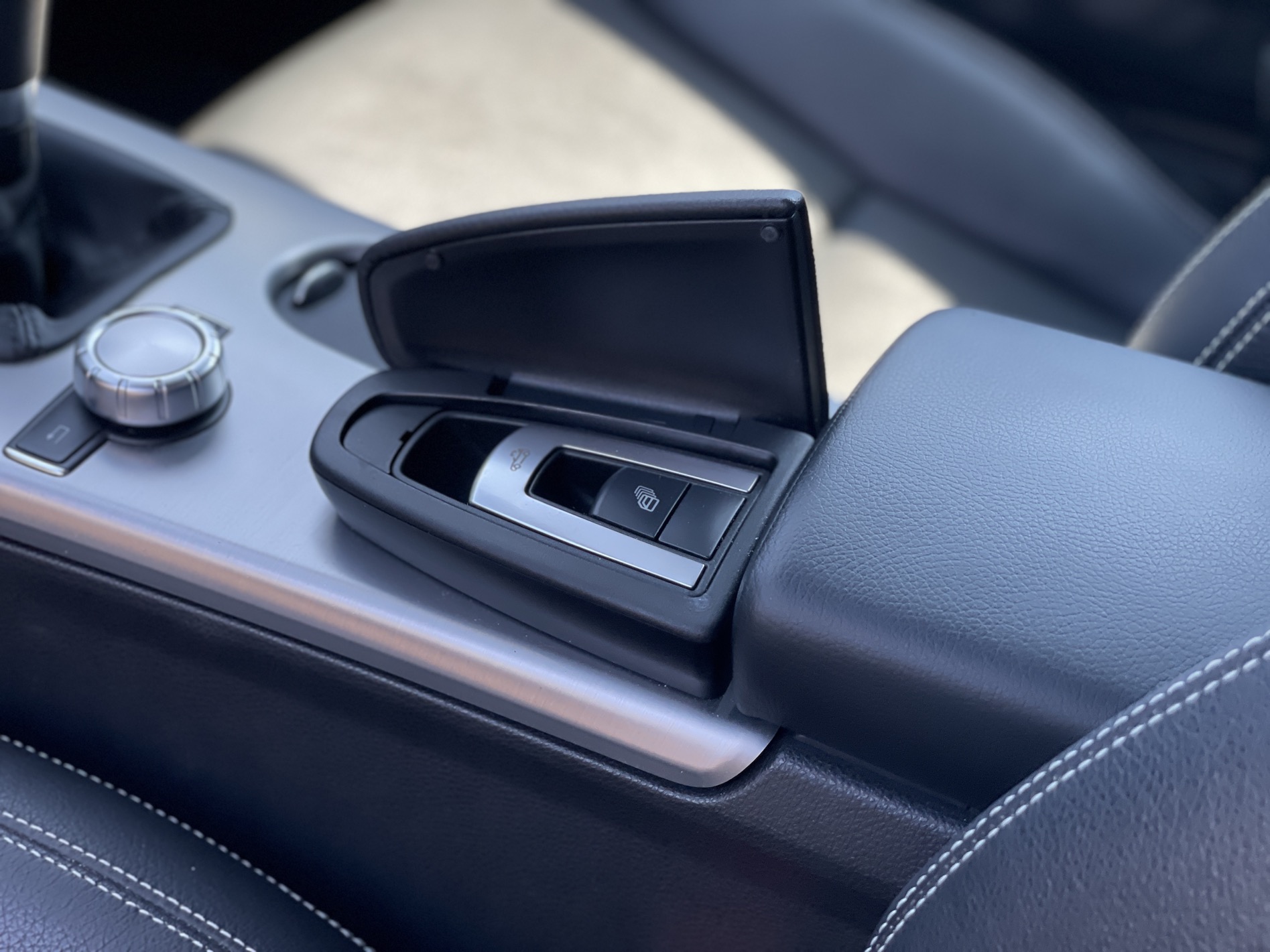 Mercedes Benz SLK 200 photo 19