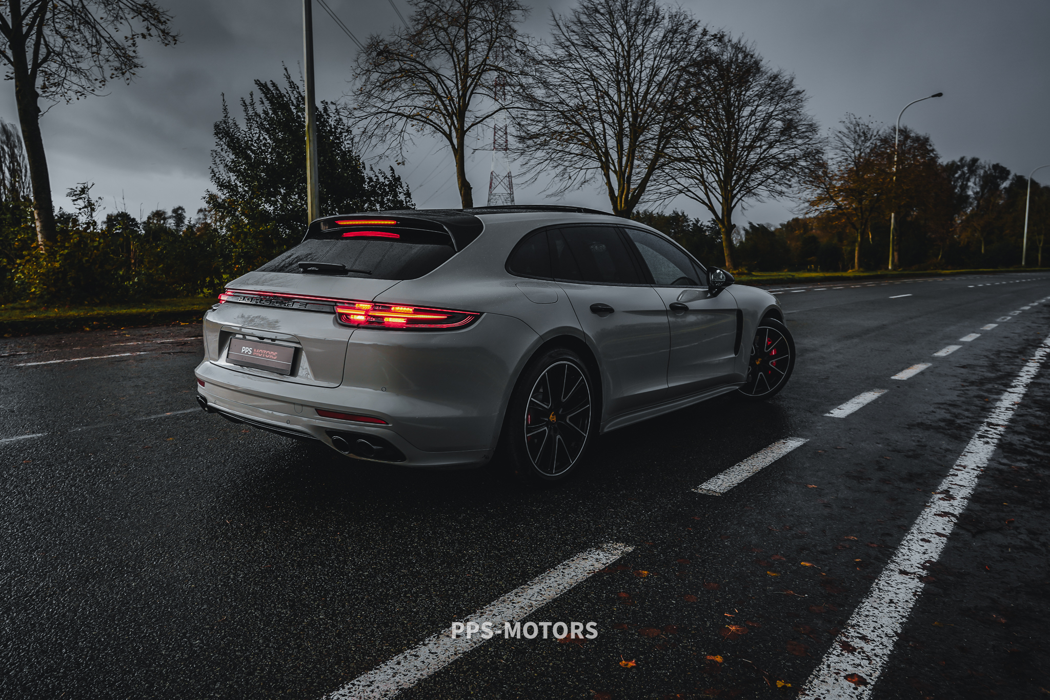 Porsche PANAMERA 4 E-Hybrid Sport Turismo photo 21