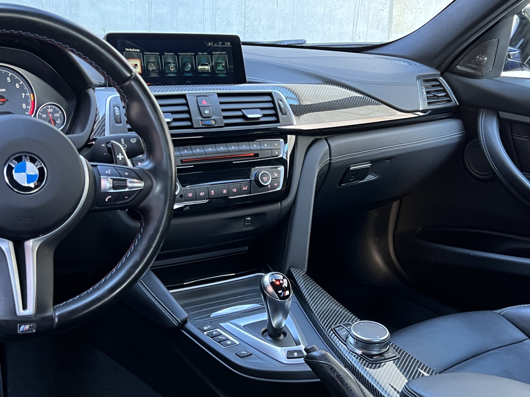 BMW M3 F80 INDIVIDUAL photo 12