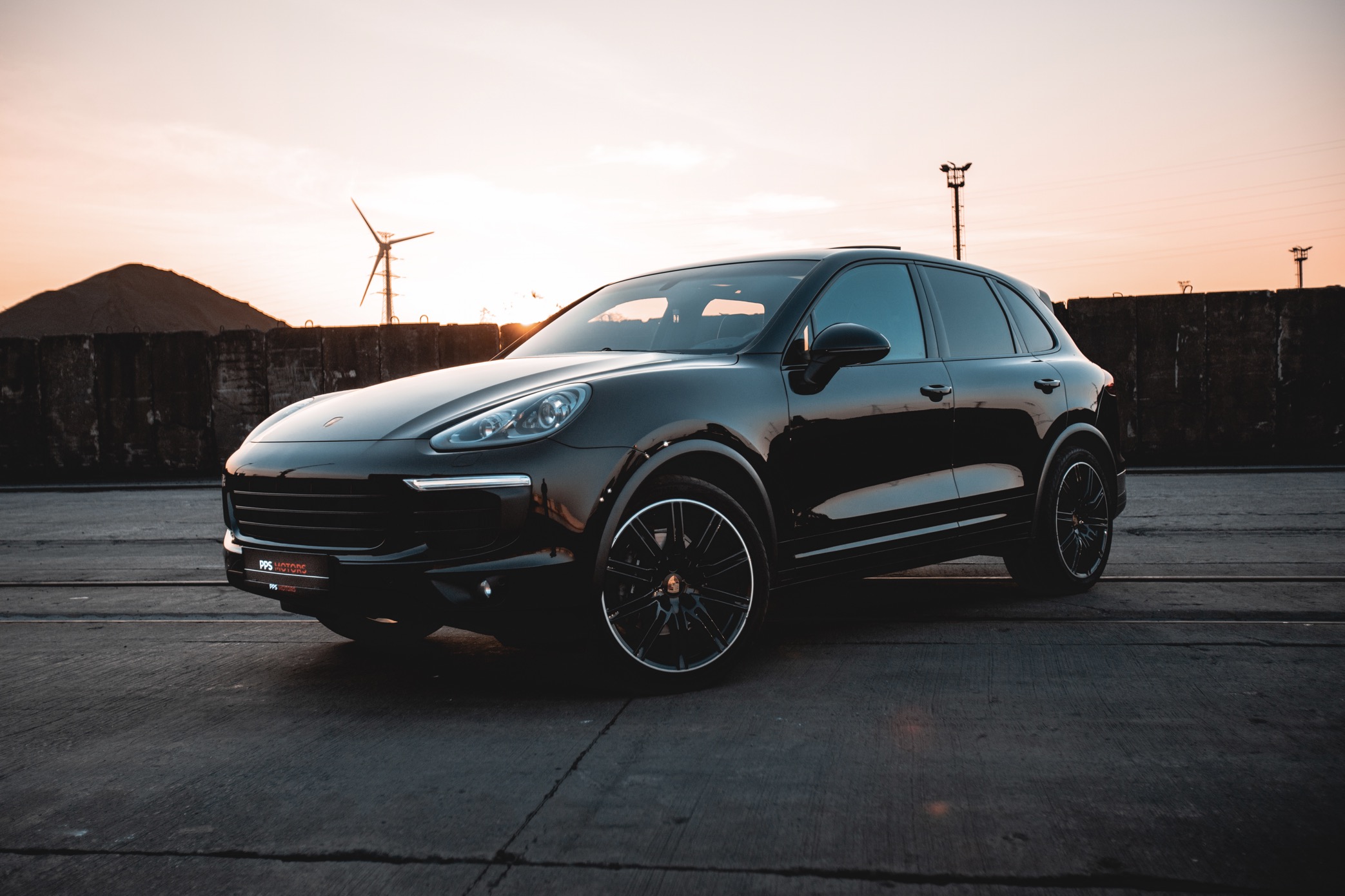 Porsche Cayenne 3.0 V6 photo 1
