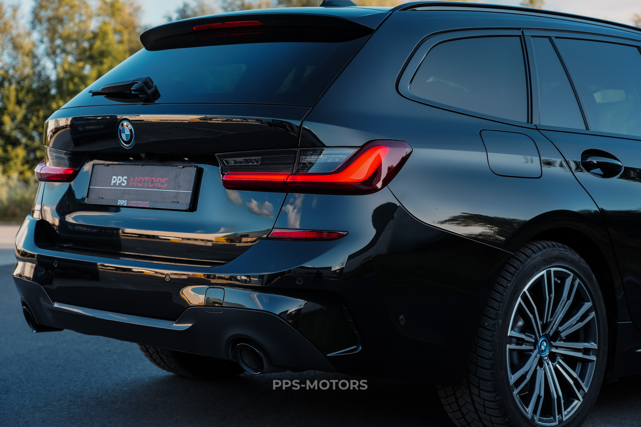 BMW 320e HYBRID TOURING M-PAKKET foto 12