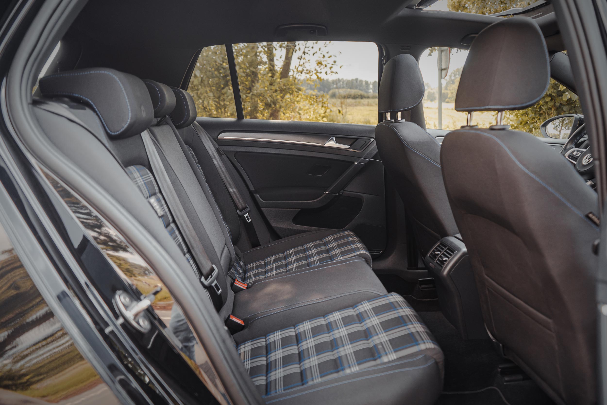 Volkswagen GOLF GTE photo 12