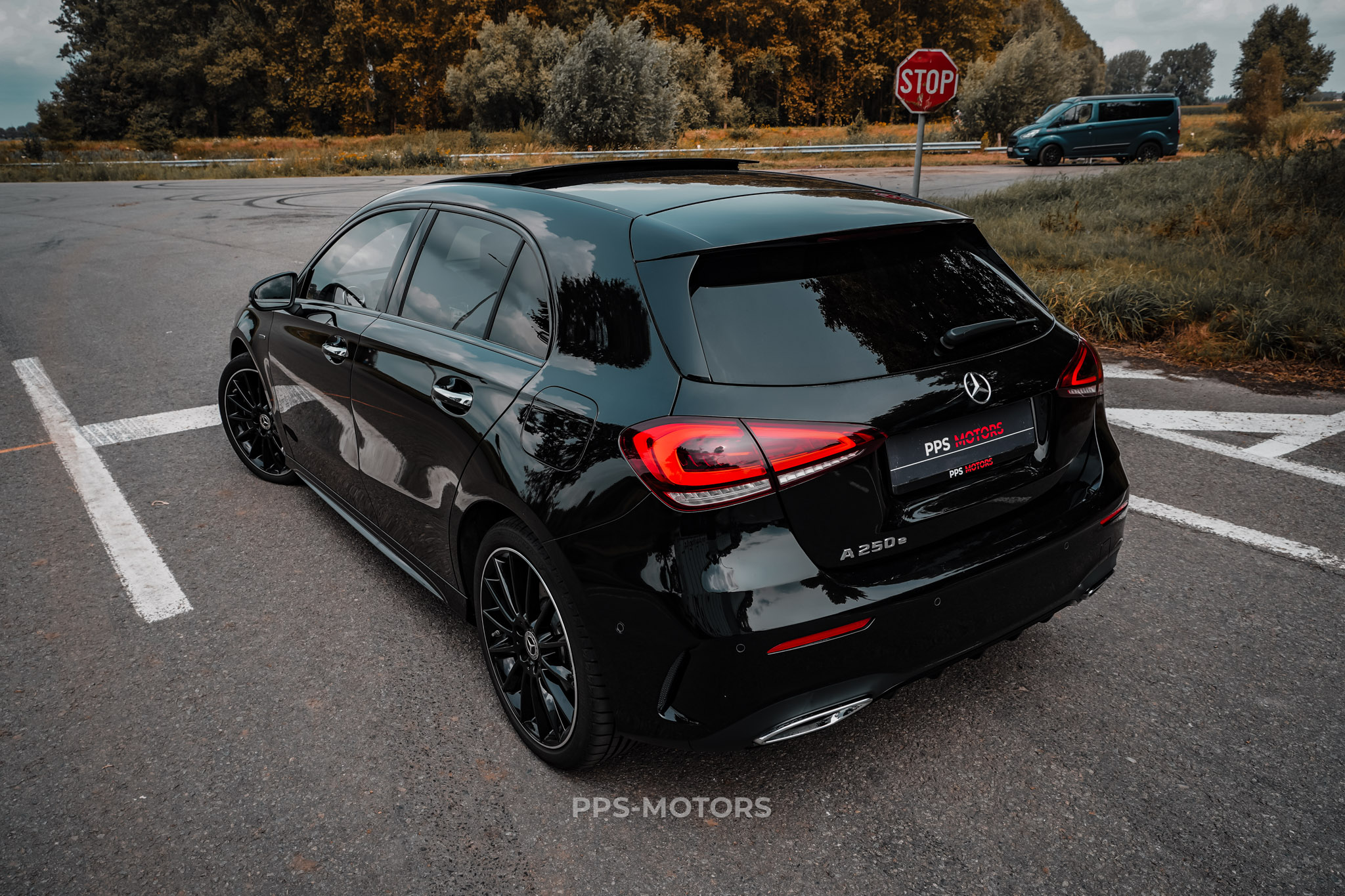 Mercedes Benz A250 AMG-PACK photo 6