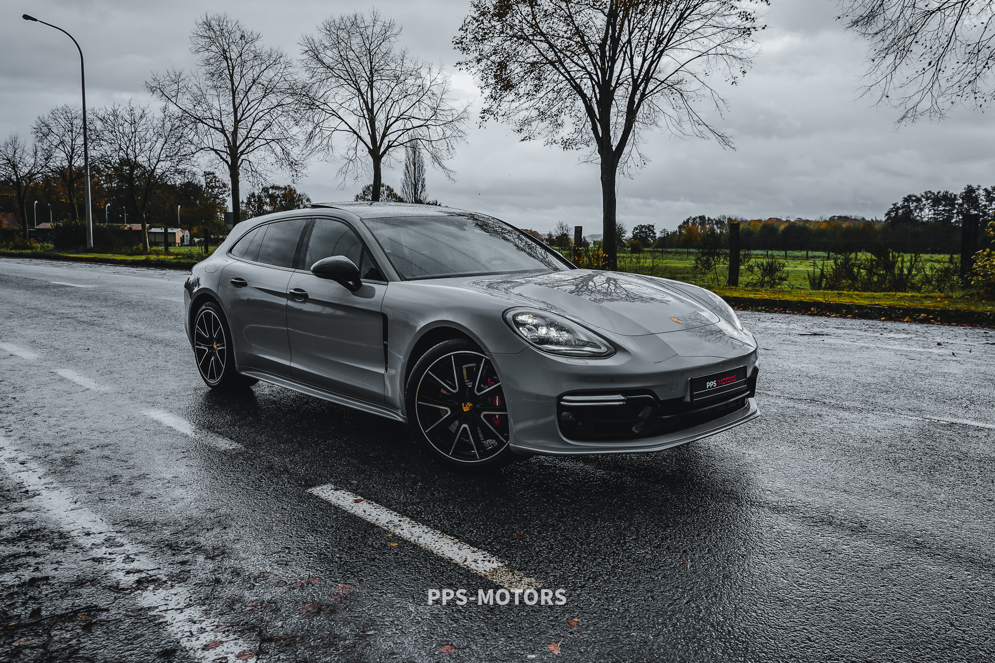 Porsche PANAMERA 4 E-Hybrid Sport Turismo photo 5