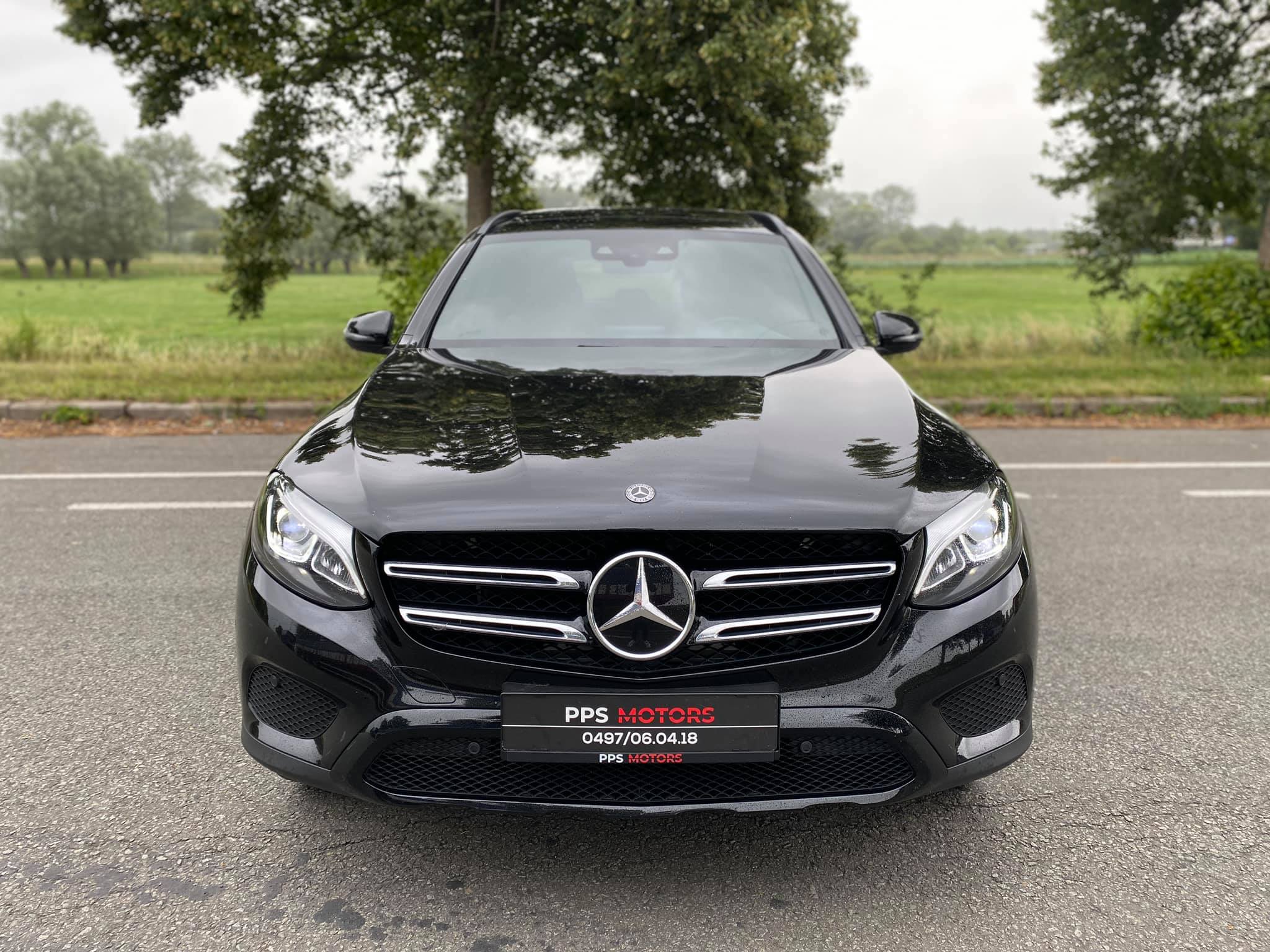 Mercedes Benz GLC 250d 4MATIC AMG PACK photo 3