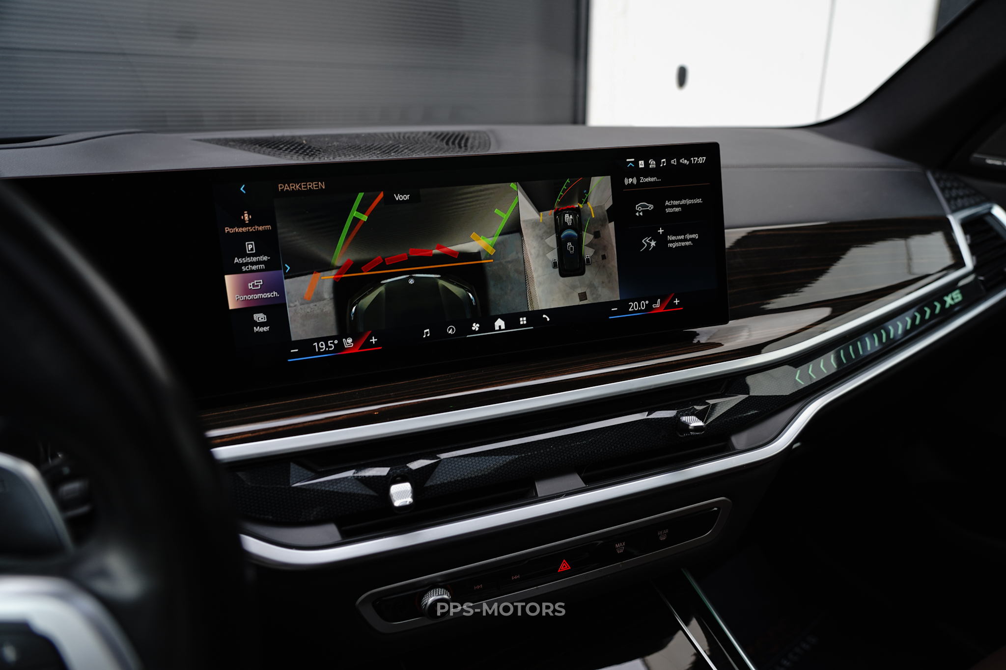 BMW X5 50e M-PAKKET photo 23