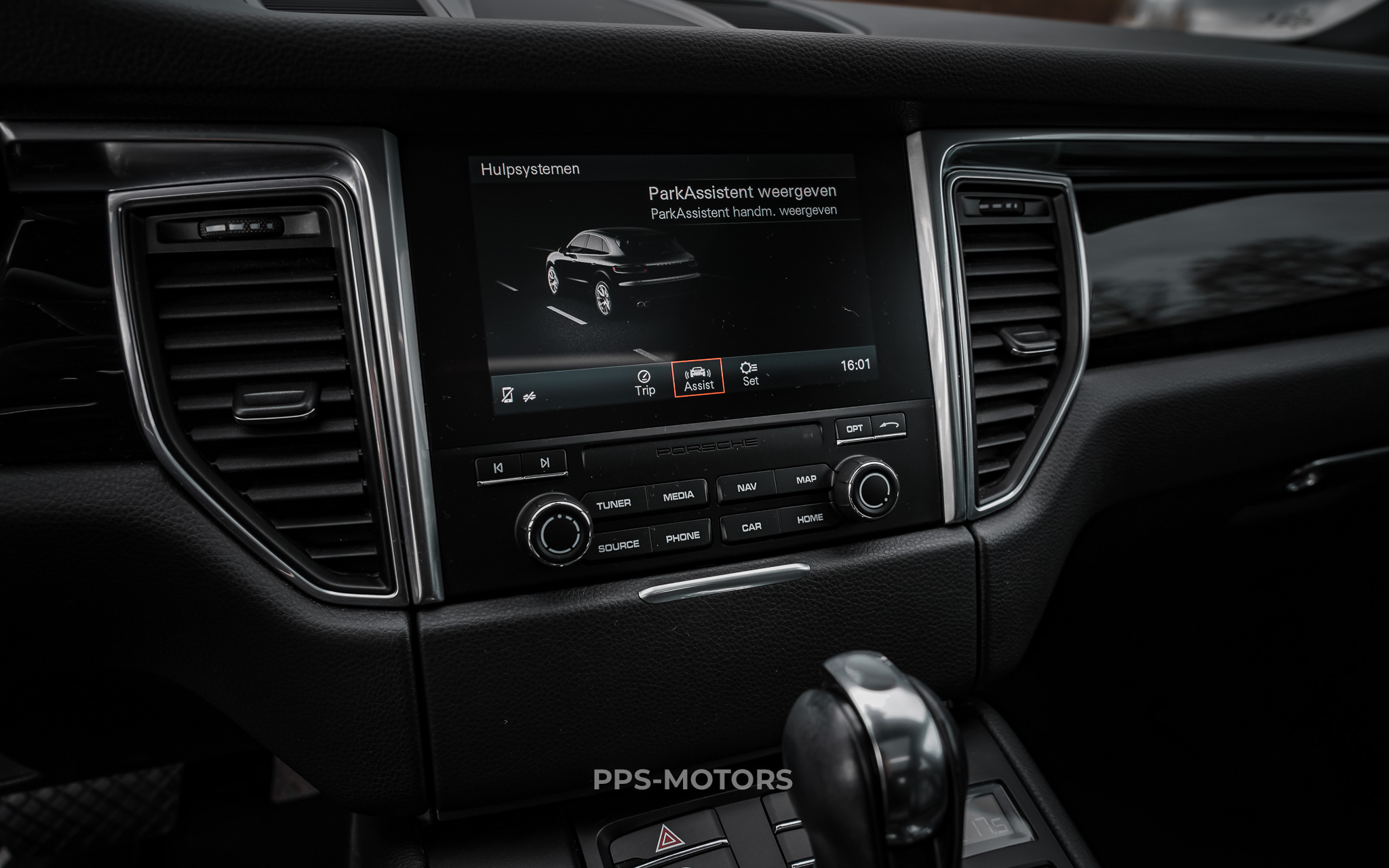 Porsche MACAN S 3.0 D V6 photo 39
