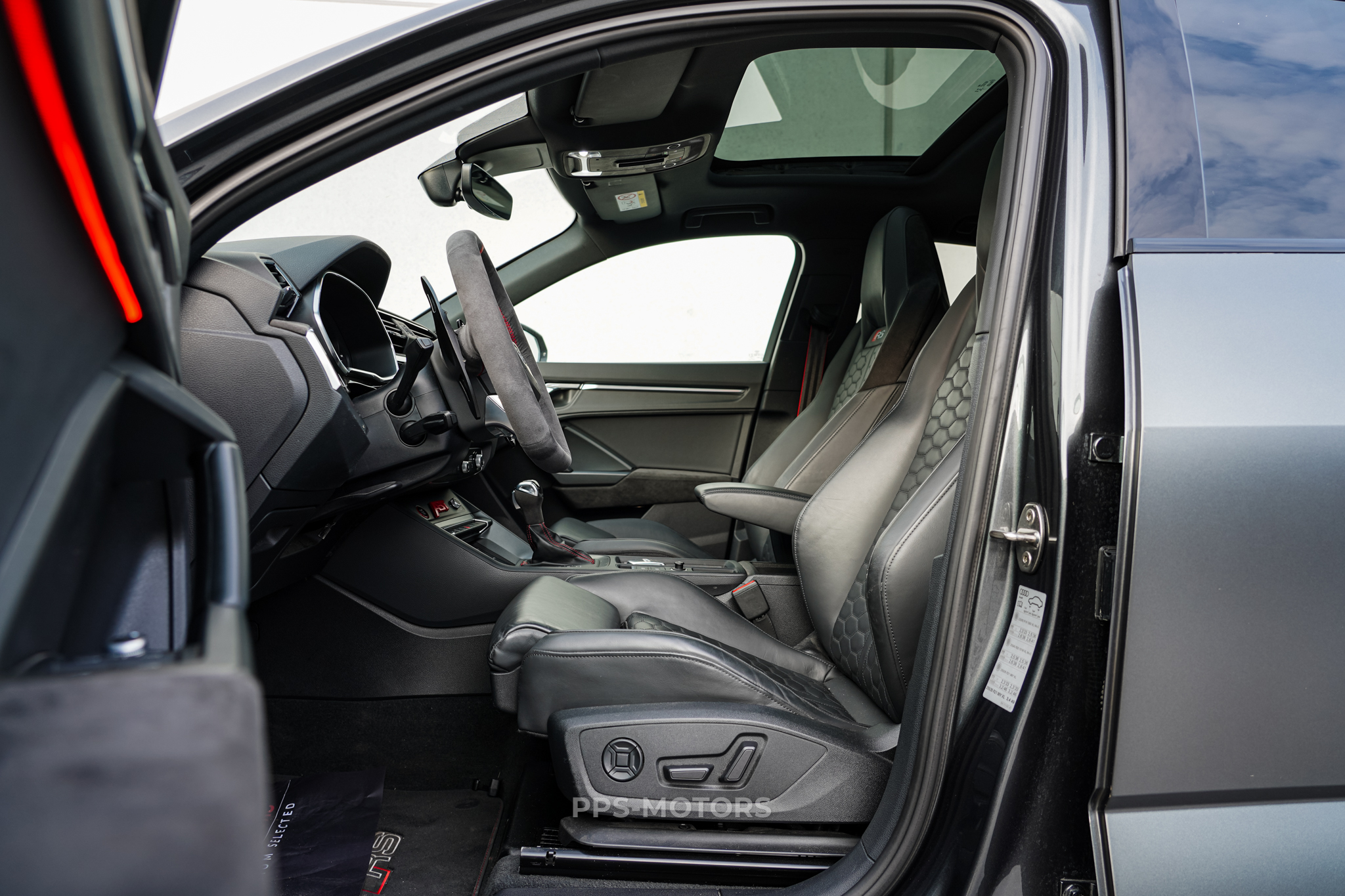 Audi RSQ3 QUATTRO ABT PAKKET photo 9