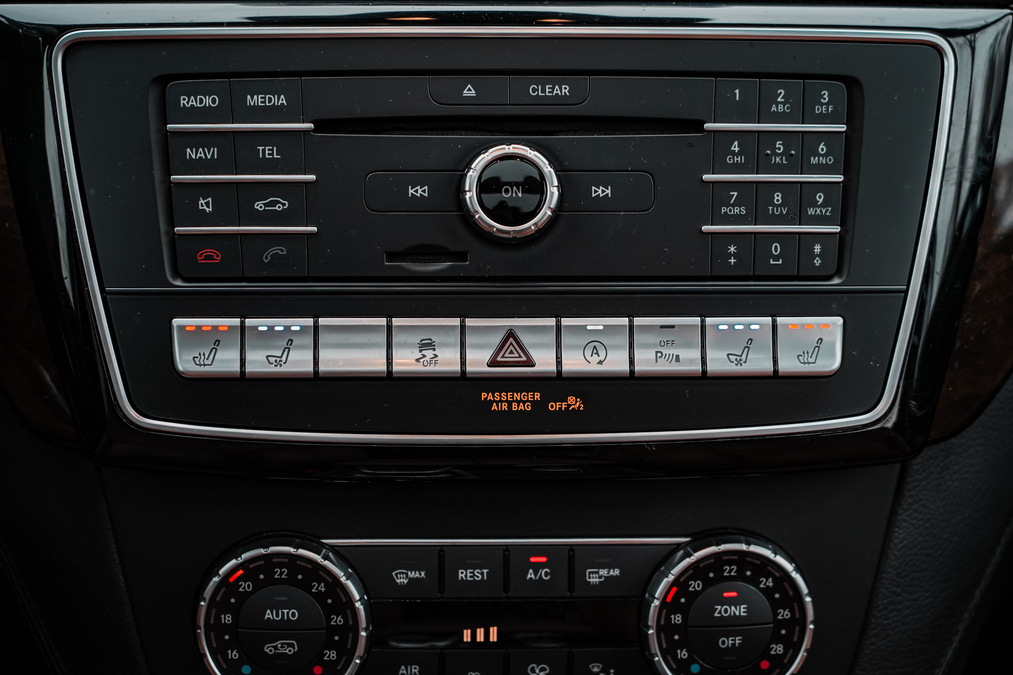 Mercedes Benz GLE 250 4-MATIC AMG PAKKET photo 20