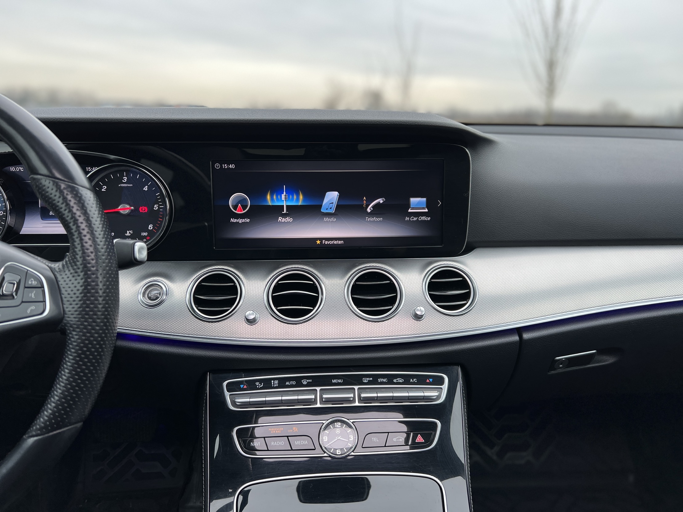 Mercedes Benz E220 BERLINE AVANTGARDE photo 19