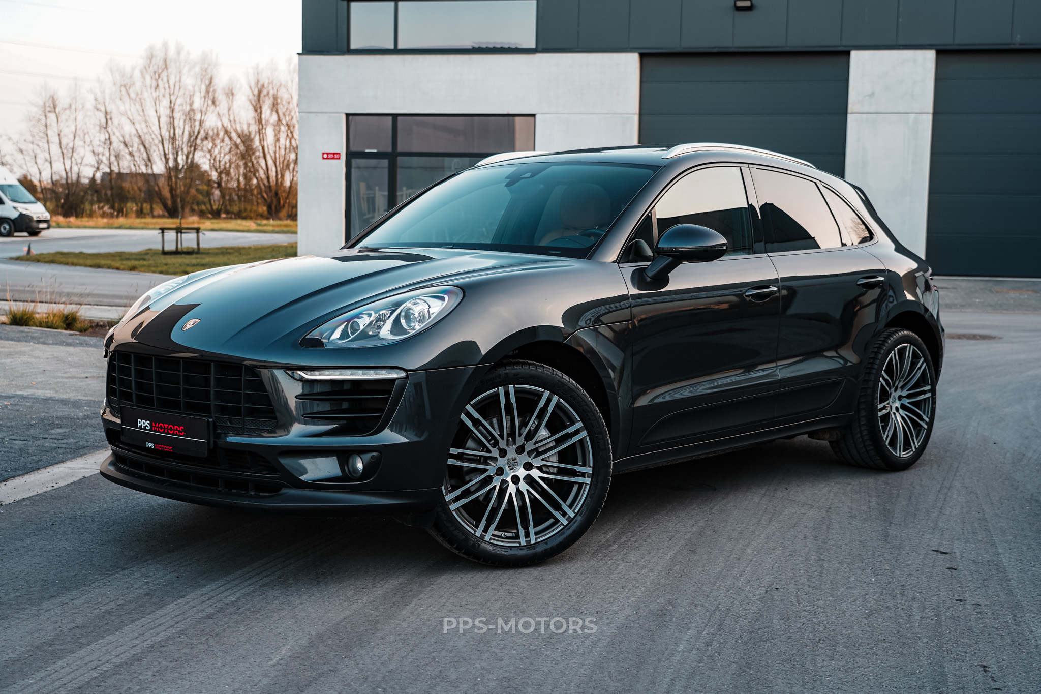Porsche MACAN 2.0 TURBO PDK photo 2